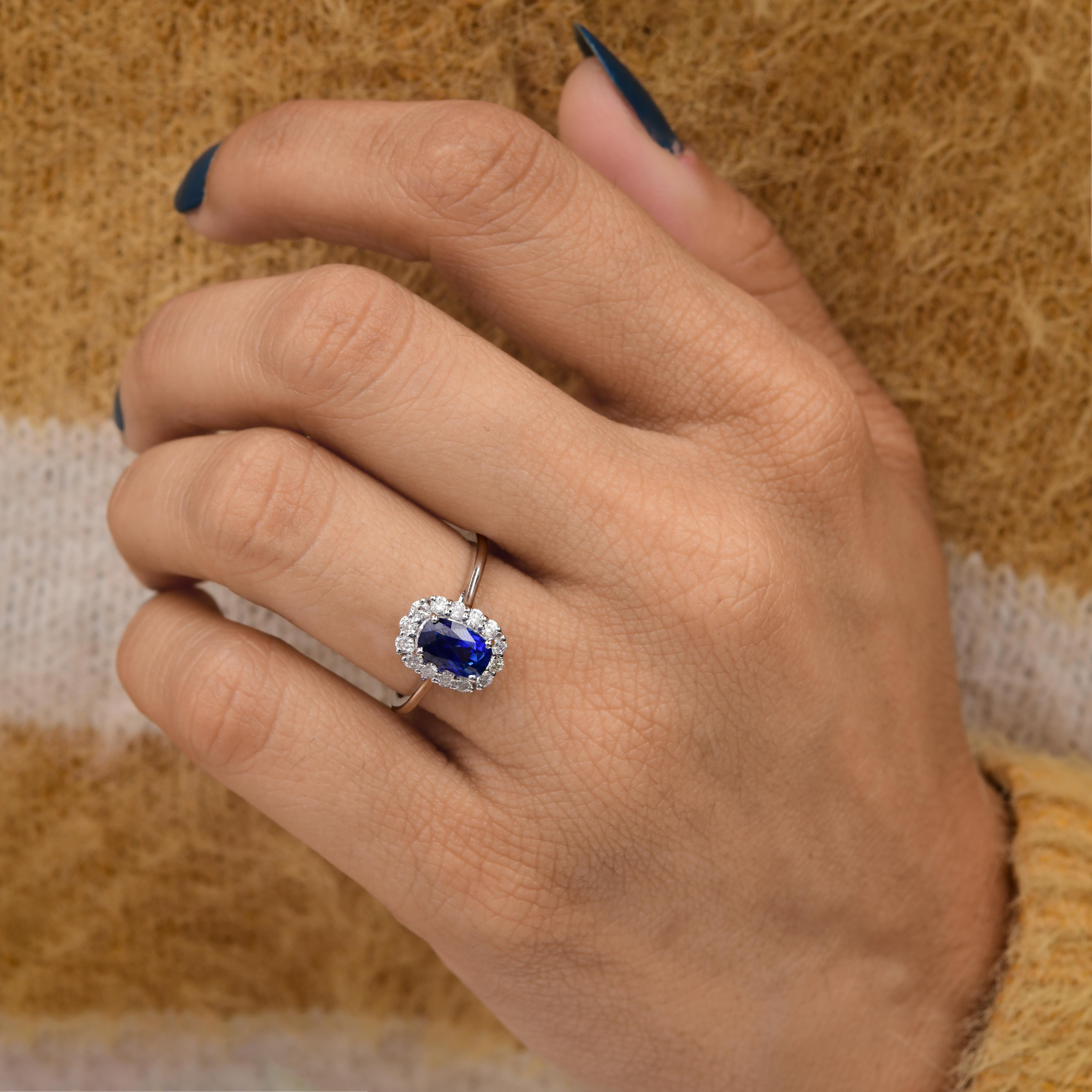 1,49 Karat Blauer Saphir 0,36 Karat SI/H Diamantring aus 18 Karat Weißgold Schmuck (Ovalschliff) im Angebot