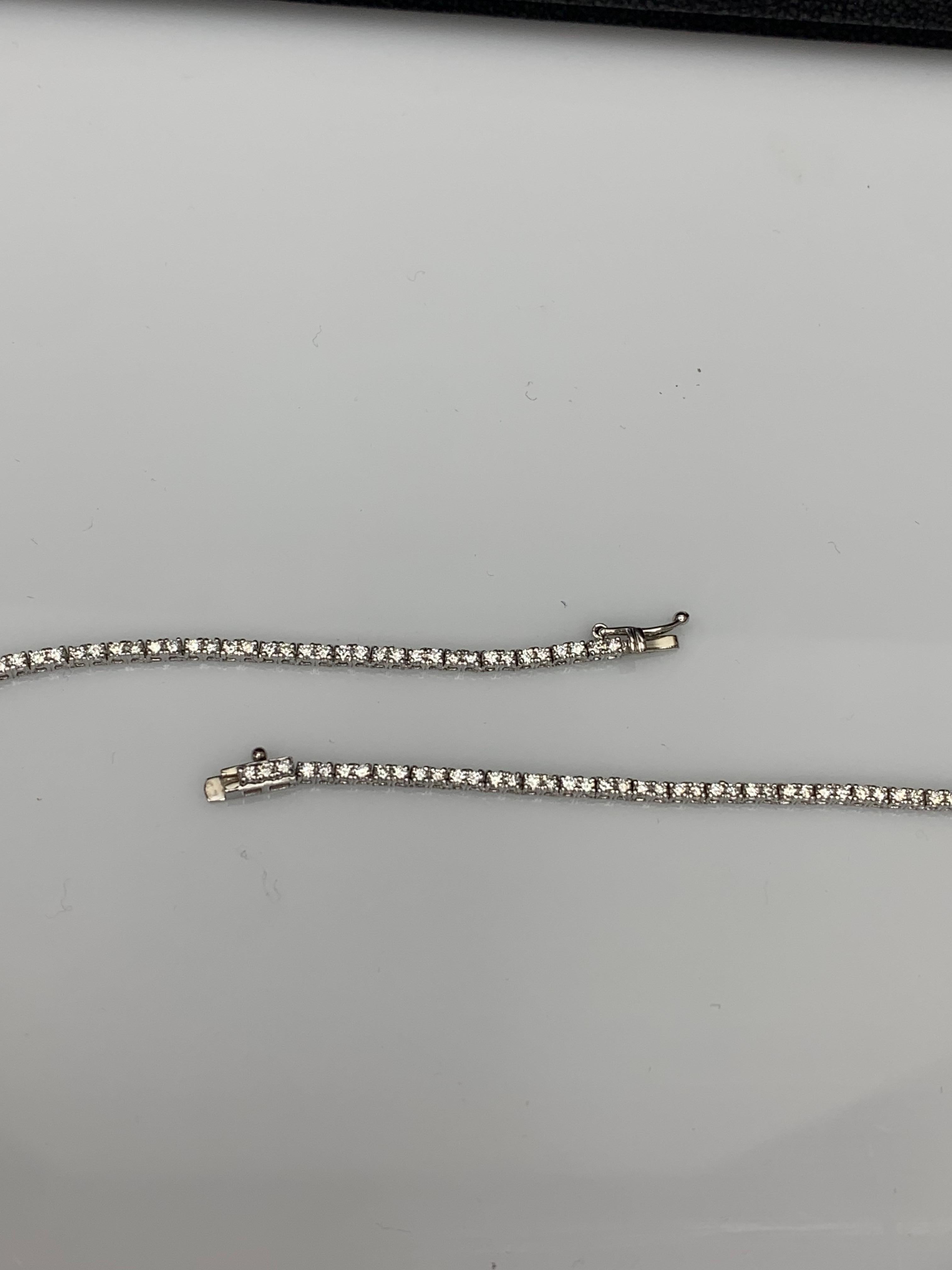 1,49 Karat Smaragdschliff Saphir und Diamant-Tennis-Halskette aus 14 Karat Weißgold im Angebot 2