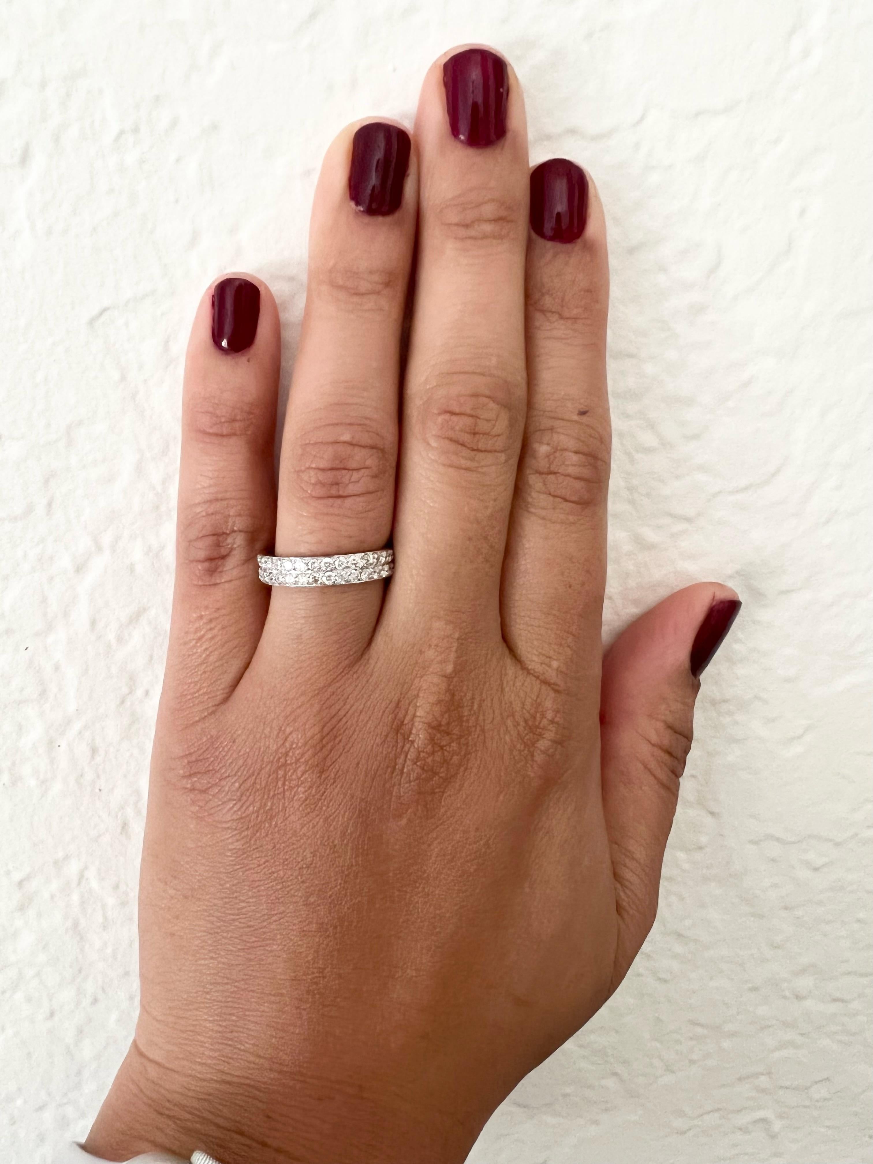 1.49 Carat Natural Diamond White Gold Band In New Condition For Sale In Los Angeles, CA