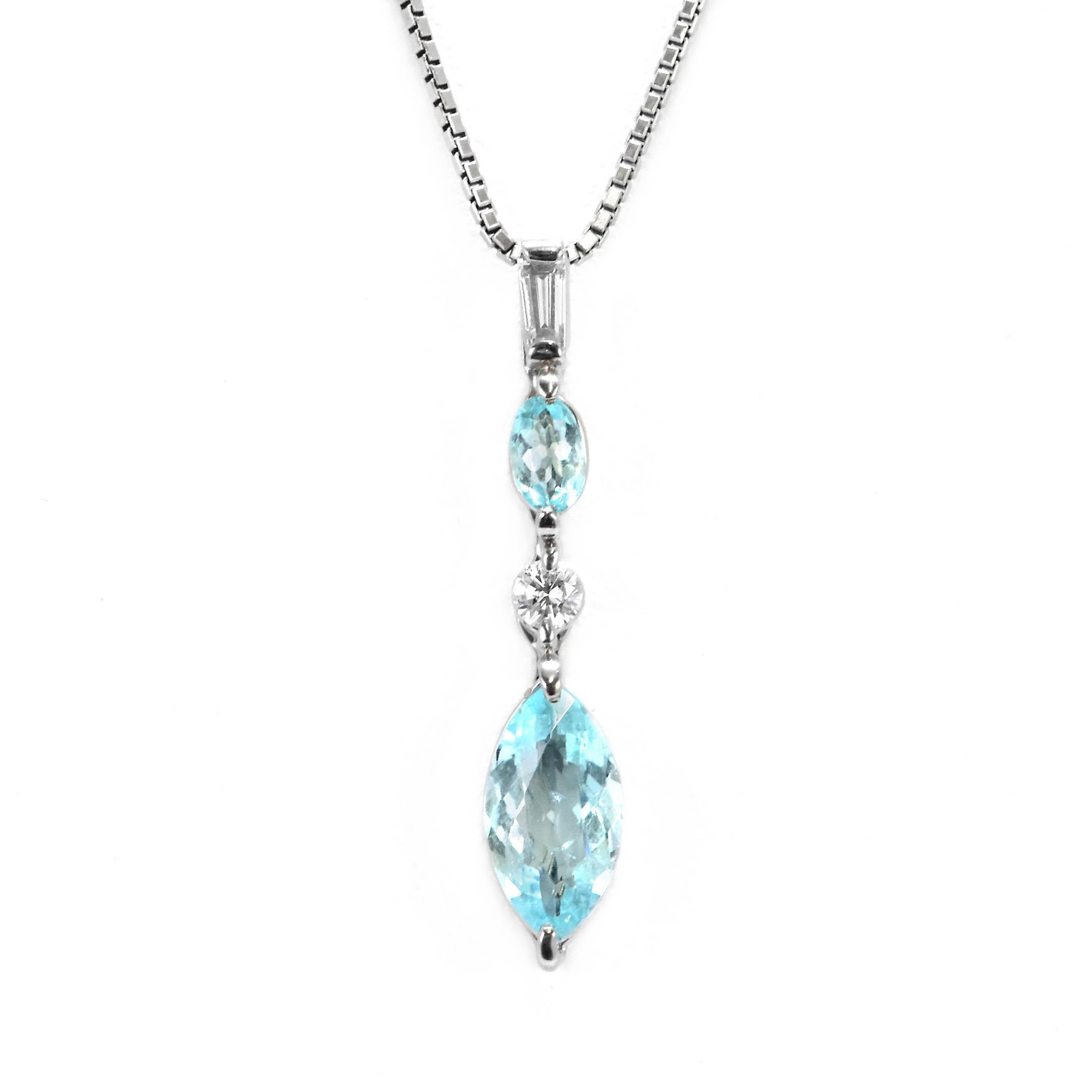 1.49 Carat Natural Paraiba Tourmaline and Diamond Pendant Made in Platinum In New Condition For Sale In Tokyo, JP