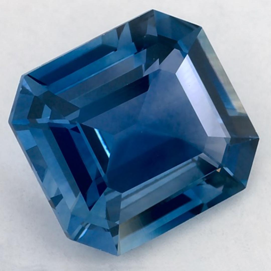 Taille octogone Pierre précieuse taille octogonale saphir bleu 1.49 carat en vente