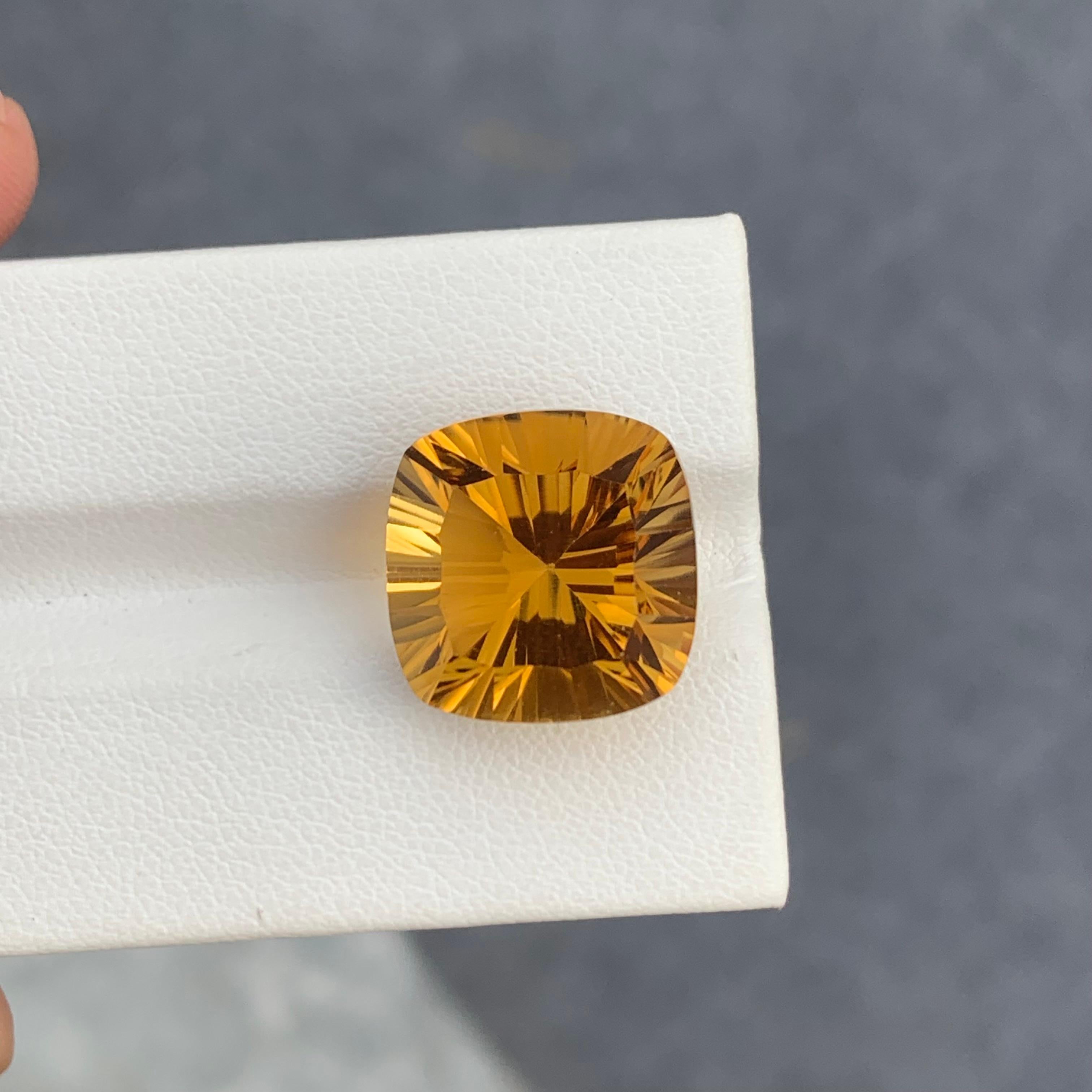 Square Cut 14.90 Carat Natural Loose Citrine Square Shape Gem For Necklace Jewellery  For Sale