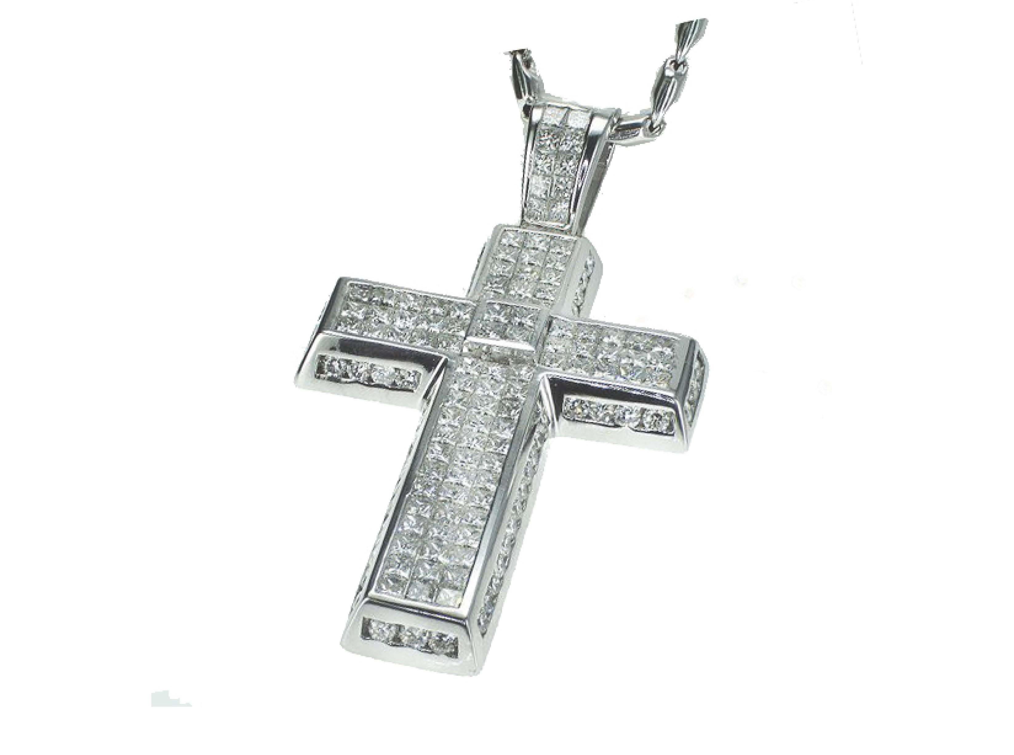 Collier croix en or blanc avec diamant naturel de 14,90 carats en vente 1