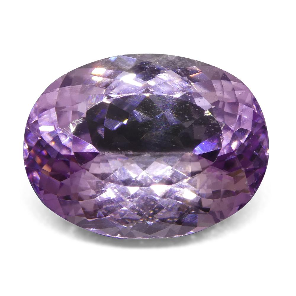14.92 ct Oval Kunzite In New Condition For Sale In Toronto, Ontario