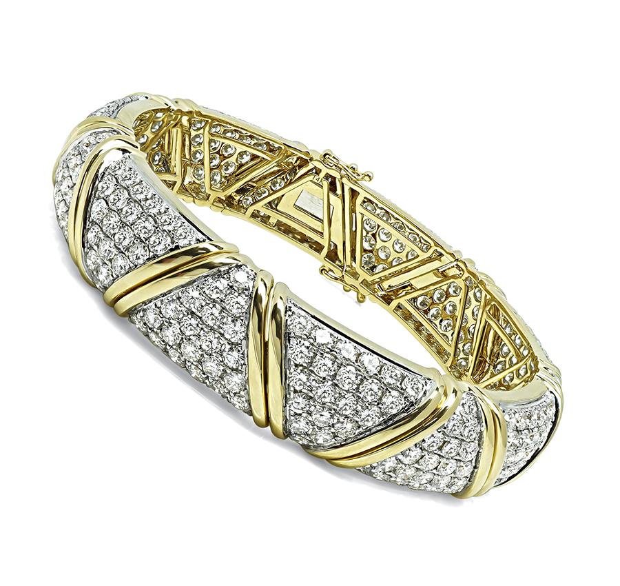 Bangle in oro bicolore con diamante da 14,93 carati