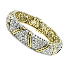 Bangle in oro bicolore con diamante da 14,93 carati