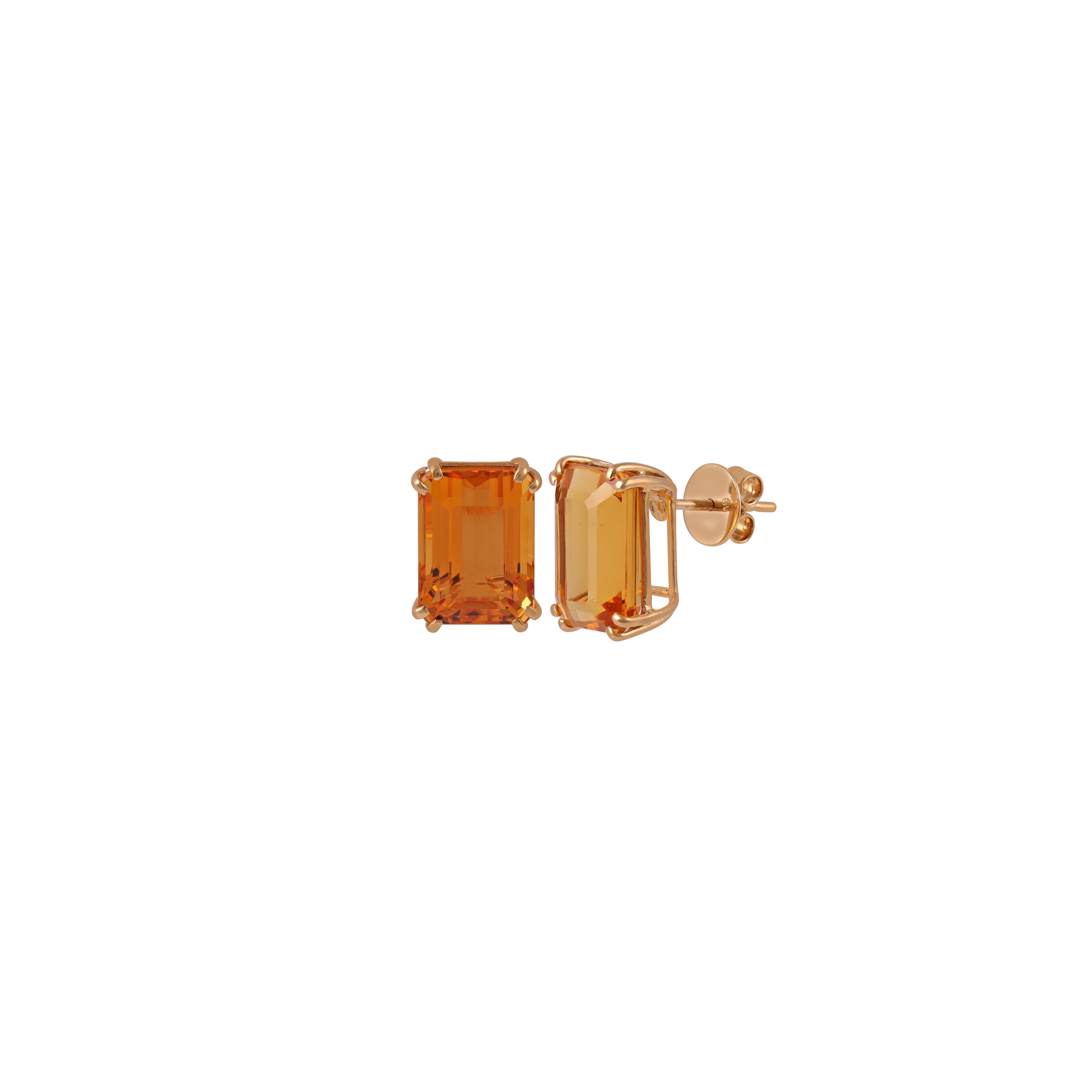 Modern 14.94 Carat Faceted Golden Citrine Octagon Shape 18 Karat Gold Stud Earrings For Sale