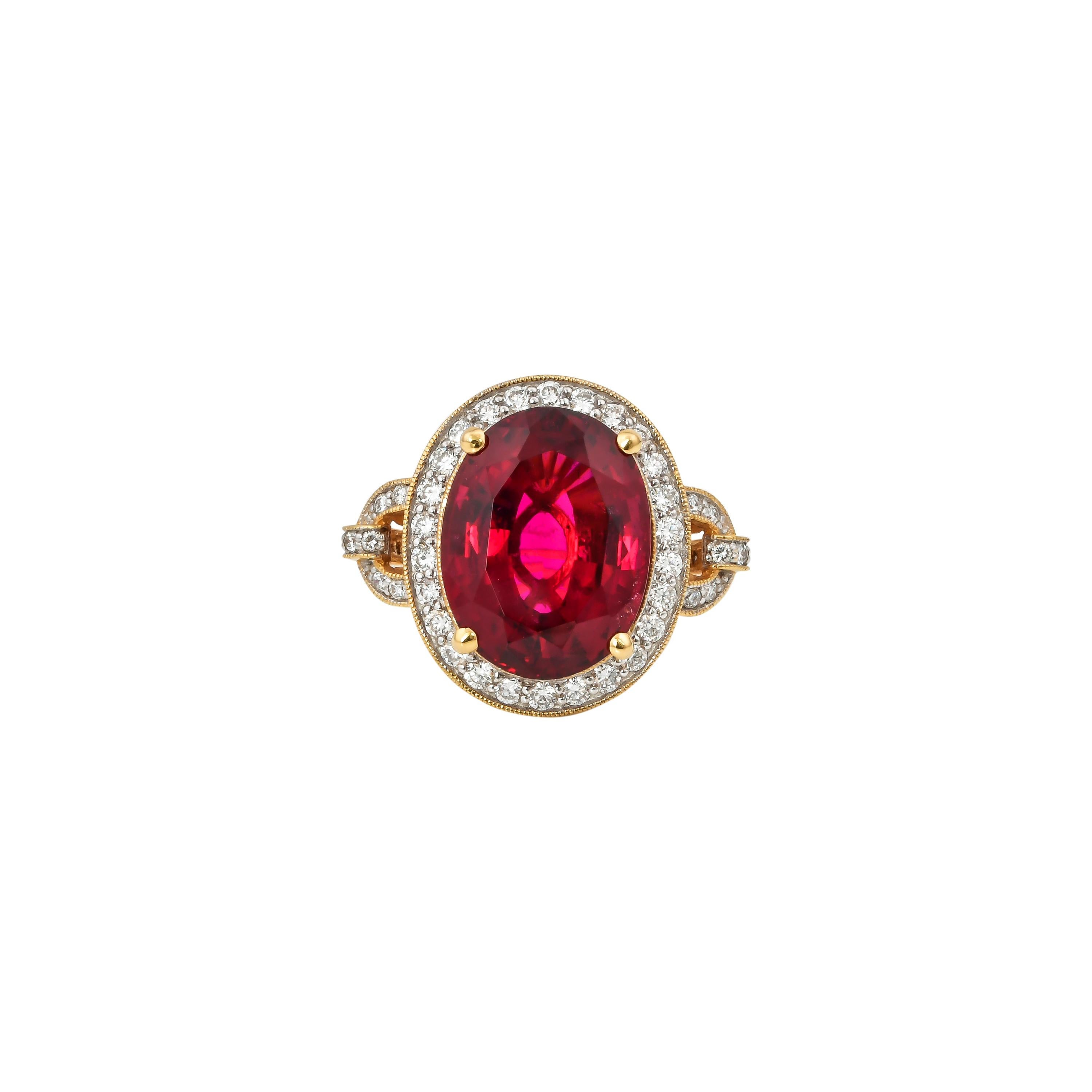 This collection of rings features the most radiant rubelites. These gemstones show a magnificant and regal deep red colour, and the yellow gold and diamond accents makes these pieces a true show stopper. 

Classic rubelite ring in 18K yellow gold
