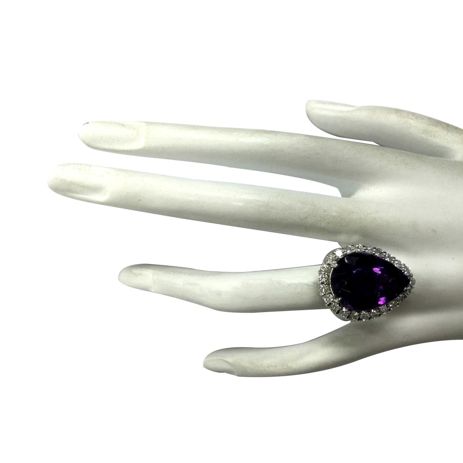 Natural Amethyst 14 Karat White Gold Diamond Ring In New Condition For Sale In Manhattan Beach, CA