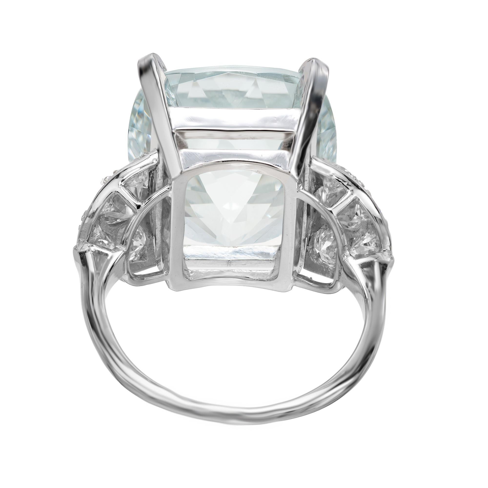 Bague de fiançailles en platine avec diamant bleu clair aigue-marine de 14,98 carats Pour femmes en vente