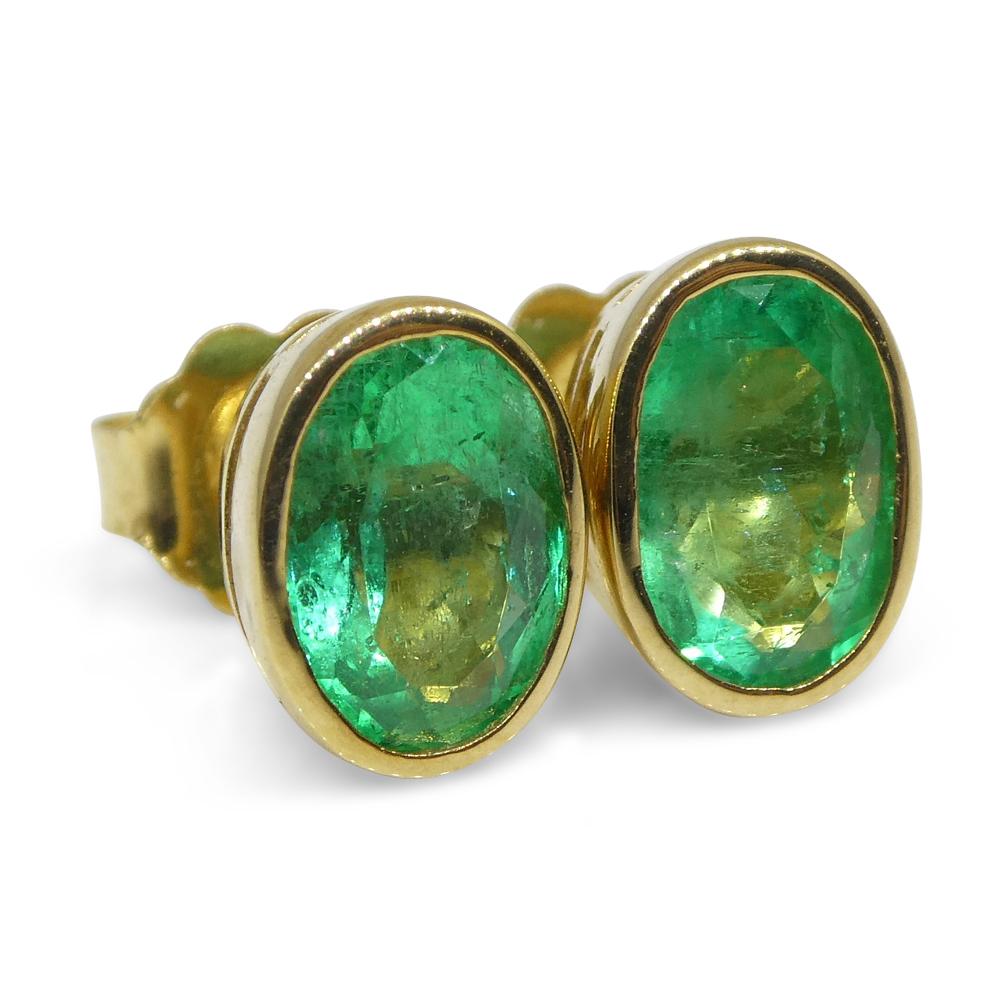 1.49ct Colombian Emerald Stud Earrings set in 18k Yellow Gold For Sale 7