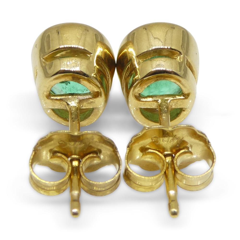 1.49ct Colombian Emerald Stud Earrings set in 18k Yellow Gold For Sale 1
