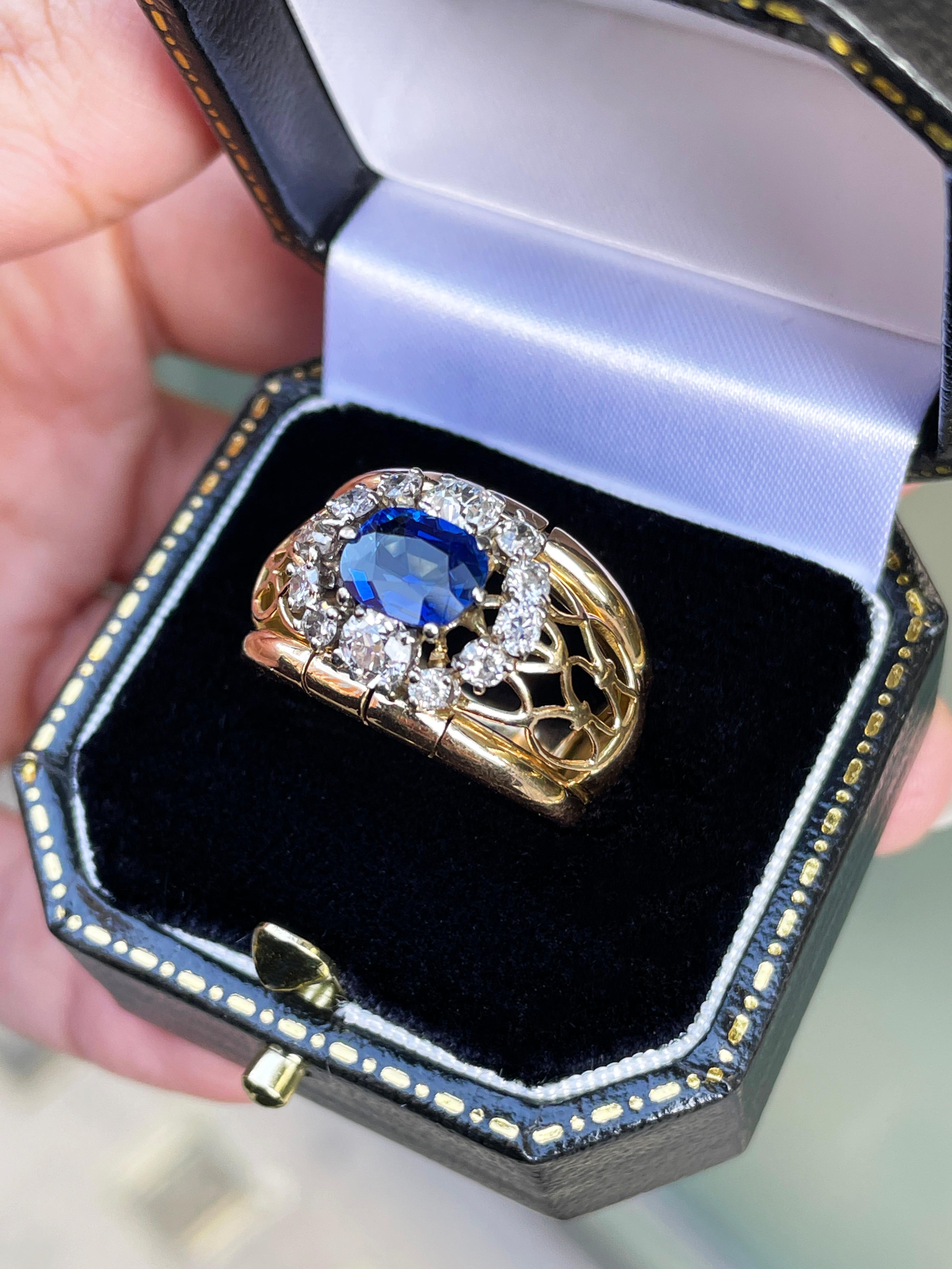 Cushion Cut 1.49ct Natural Unheated Blue Sapphire & Diamond 18k Gold Dress Ring, circa 1940s For Sale