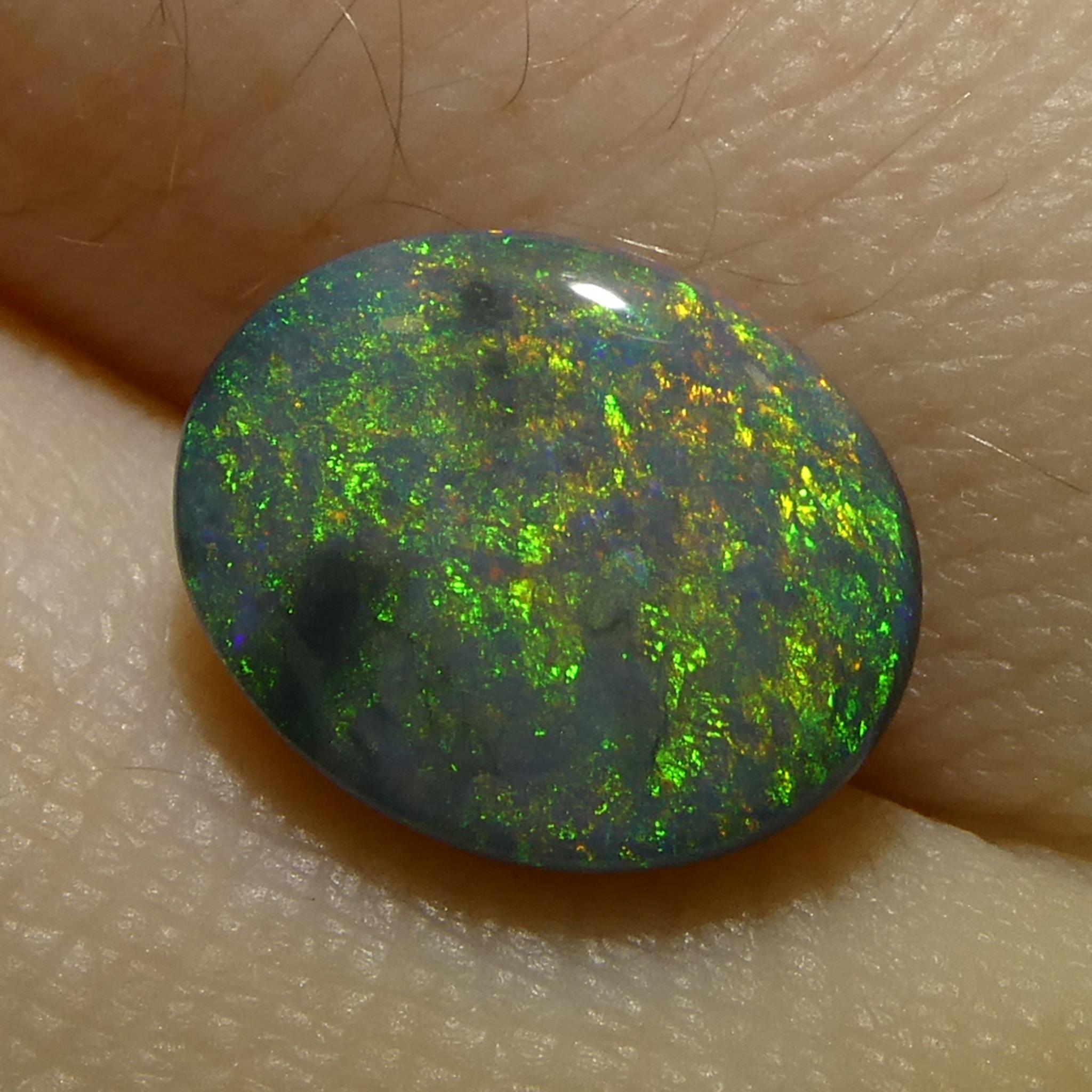 1.49 Karat ovaler grauer Opal im Cabochon-Schliff aus Australien im Angebot 7