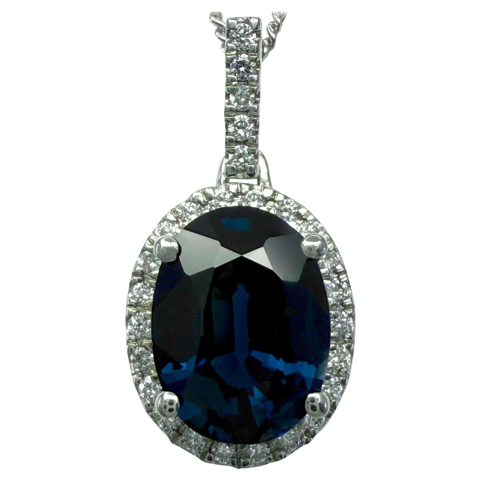 1,49ct Oval Cut Deep Blue Mahenge Spinell
Diamant Platin Anhänger Halskette