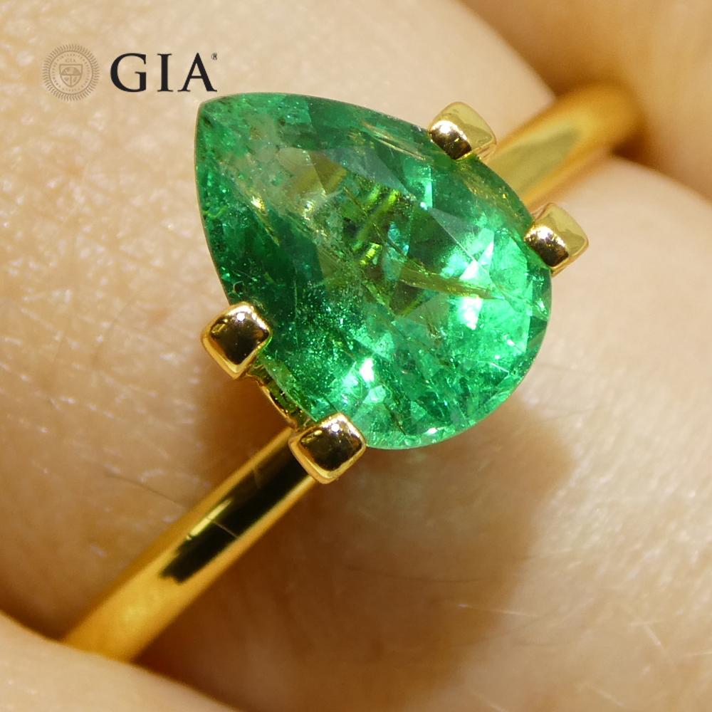 Brilliant Cut 1.49ct Pear Green Emerald GIA Certified Zambia (F1) For Sale