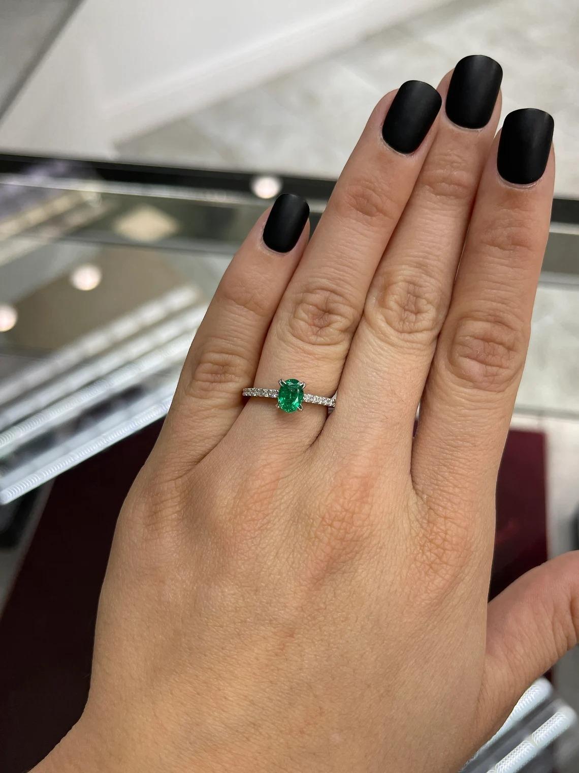 1.49tcw 14K Natural Emerald-Oval Cut & Diamond Shank Engagement Gold Ring For Sale 2