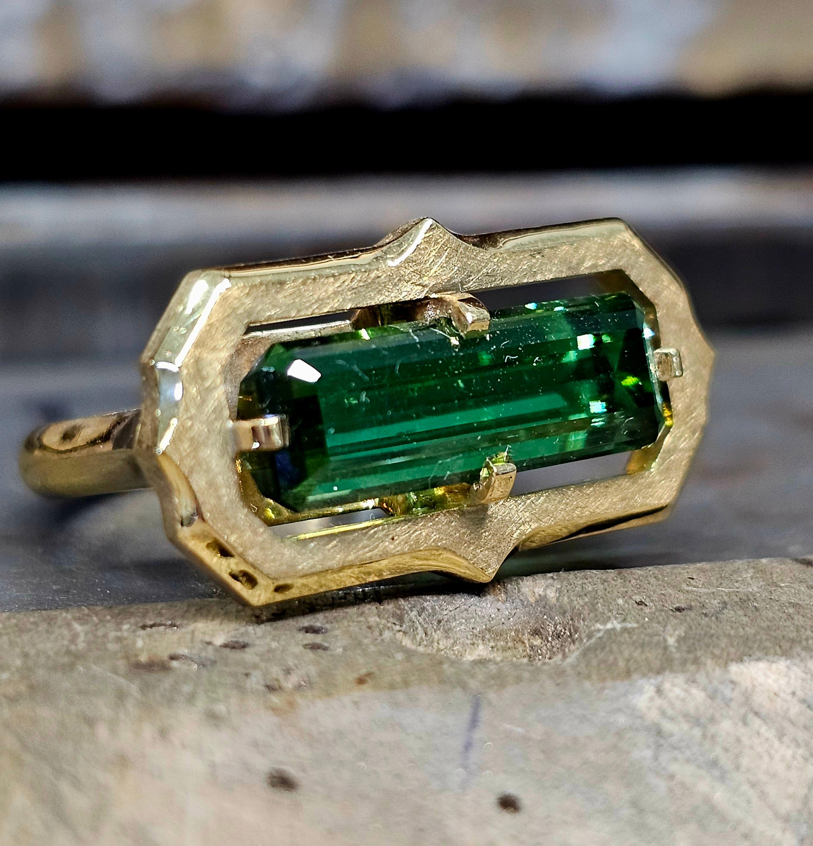 14ct Gold and Green Tourmaline Ring 