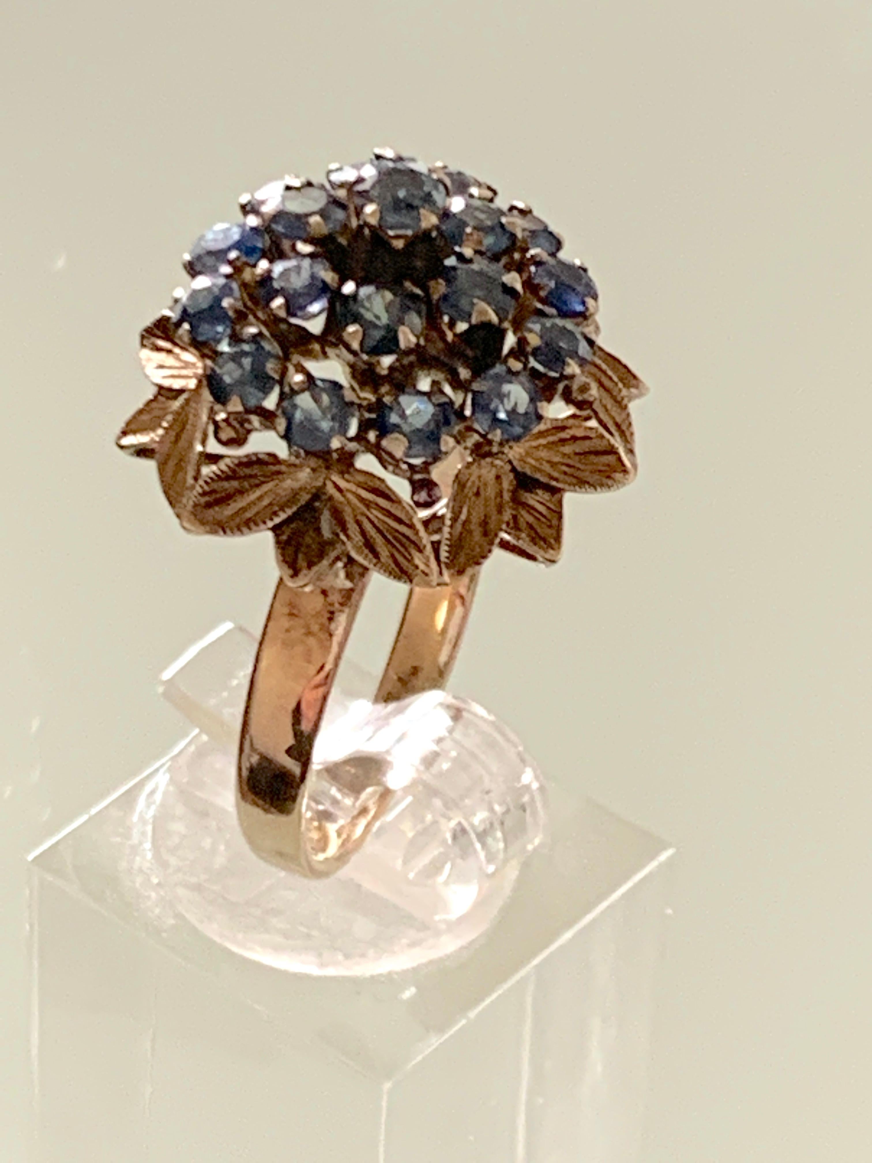 14ct Gold Blue Gemstone Ring In Good Condition For Sale In London, GB