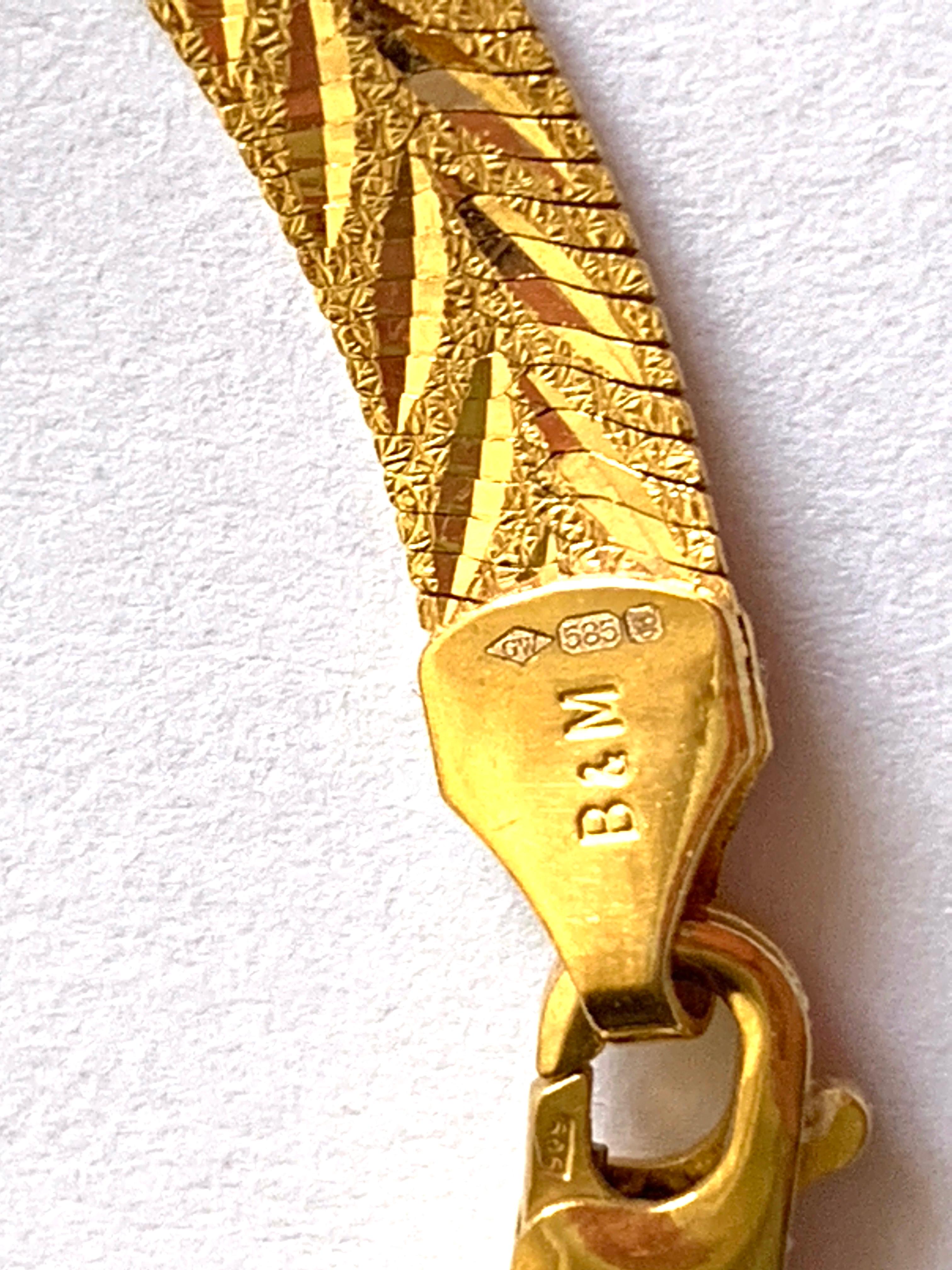 Art Deco 14ct Gold Necklace  For Sale