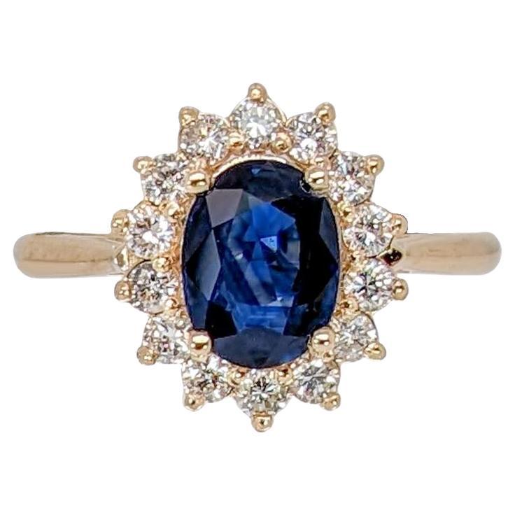 Anillo de zafiro Princesa Diana de 1,4 ct con halo de diamantes naturales en oro amarillo de 14 quilates