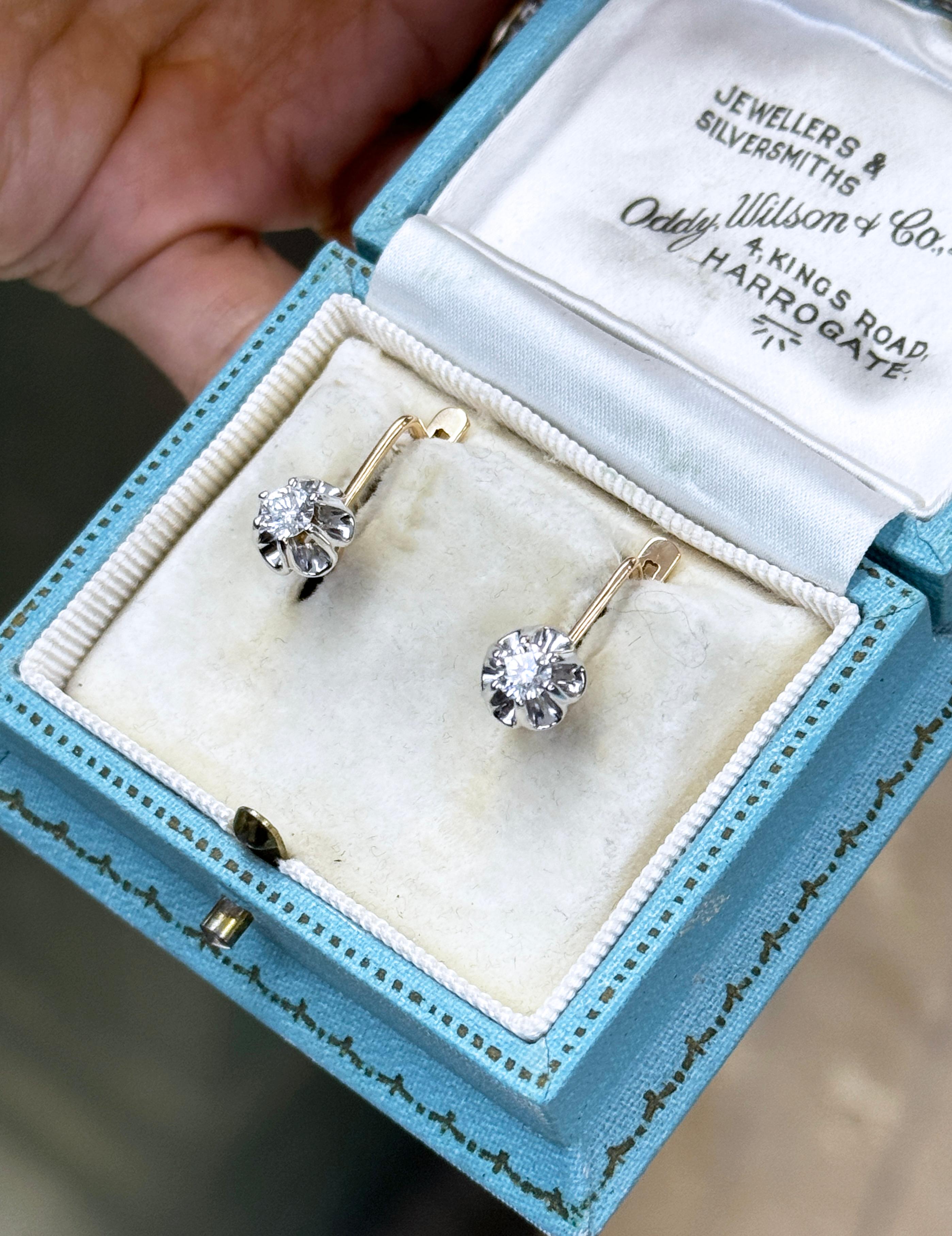 Brilliant Cut 14ct Rose and White Gold 0.54 Carat Diamond Drop Earrings For Sale