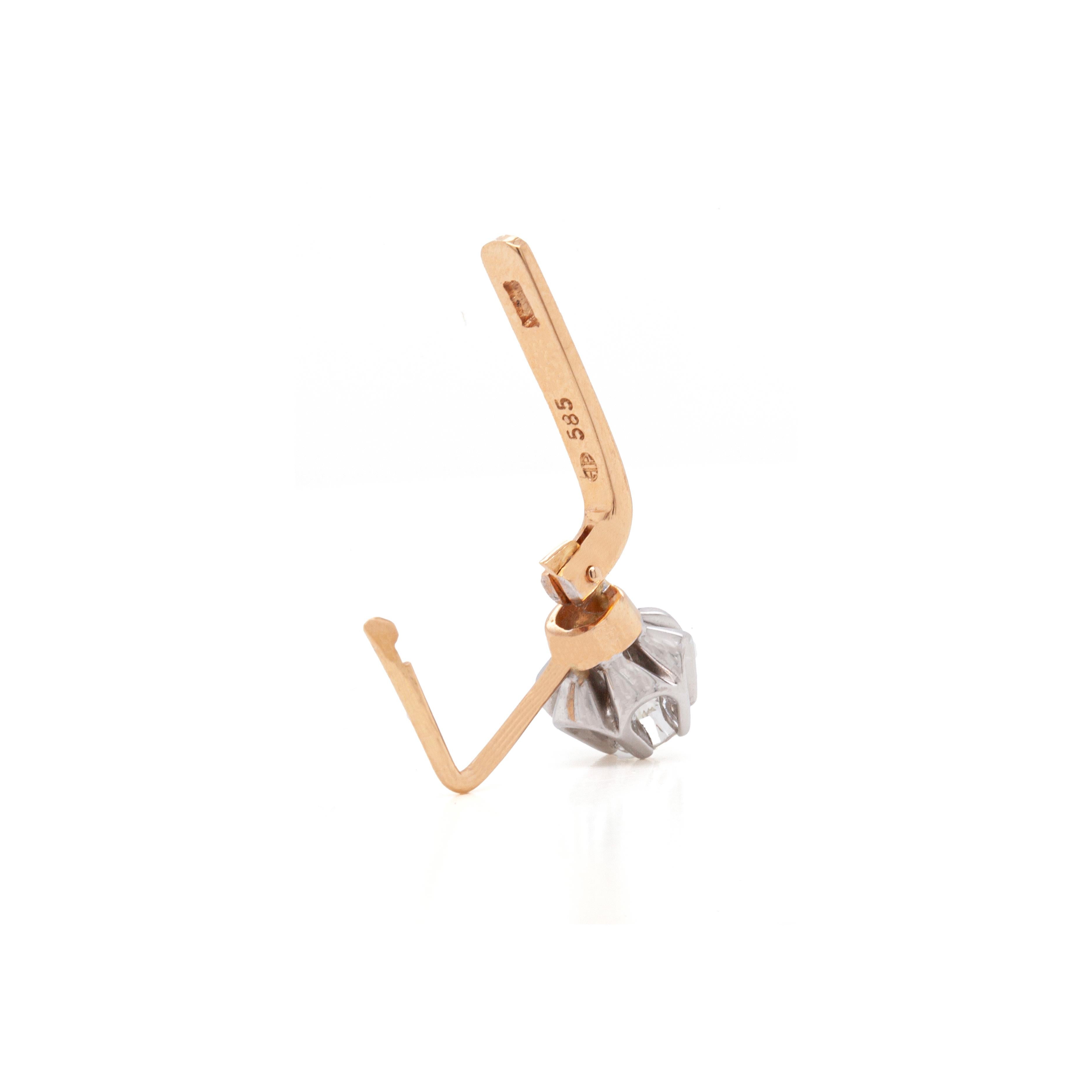 14ct Rose and White Gold 0.54 Carat Diamond Drop Earrings In Excellent Condition For Sale In London, GB