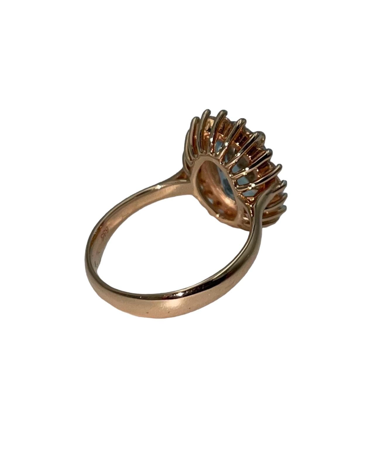 Women's 14ct Rose Gold 2.62 Carat Aquamarine & Diamond Ring For Sale