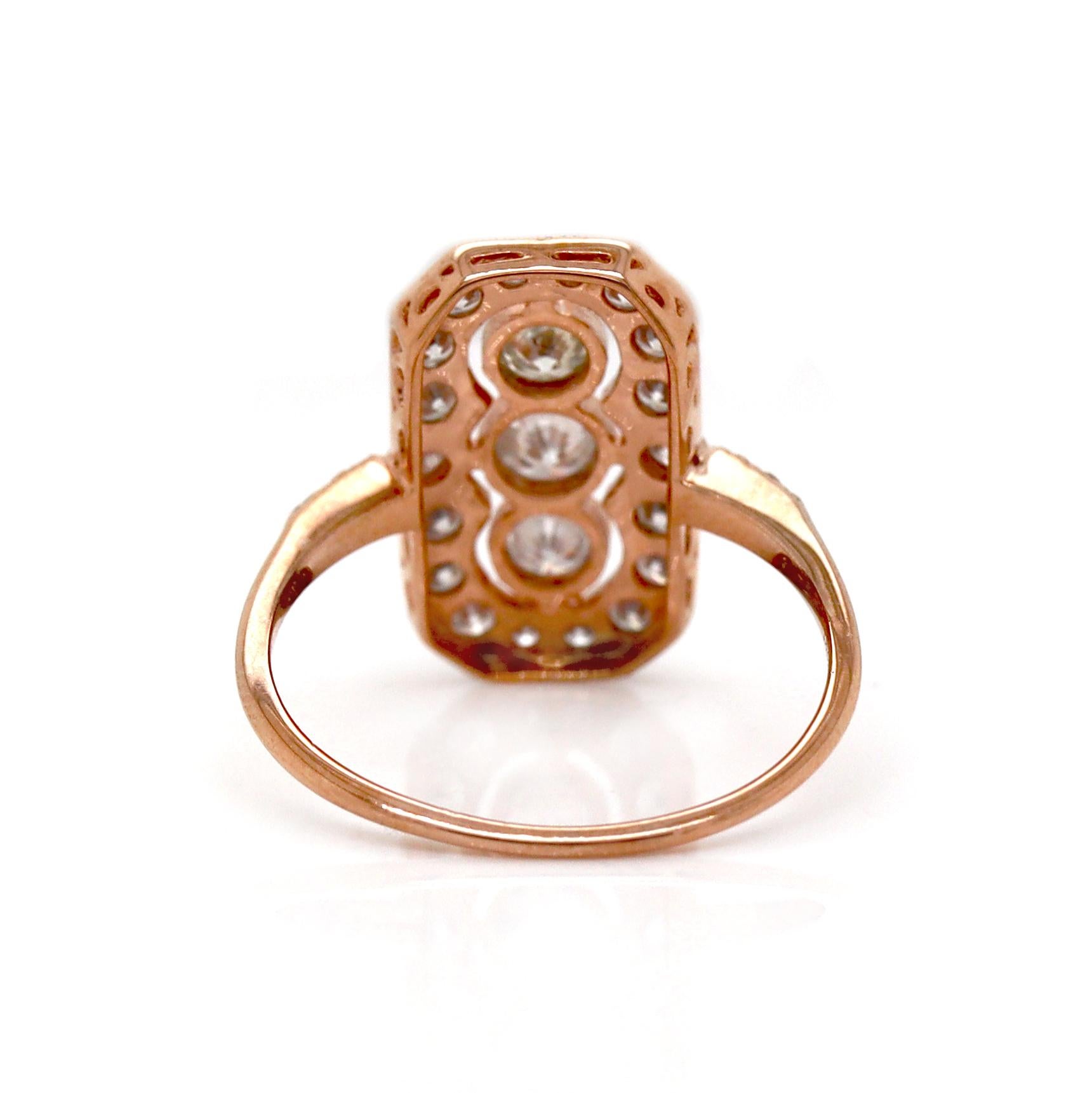 14CT Rose Gold Diamond Trilogy Dress Ring In New Condition For Sale In Sydney, NSW