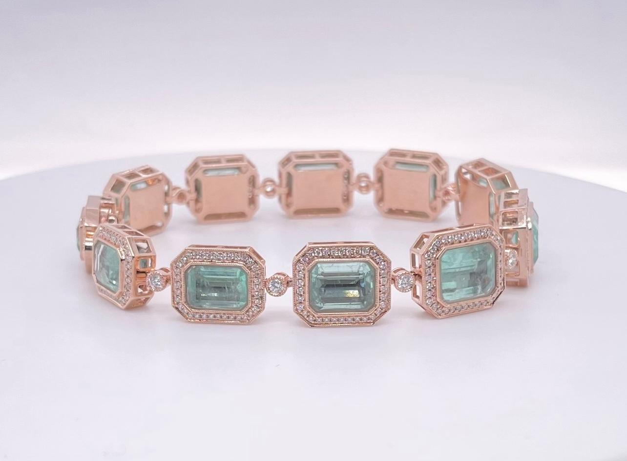 Bracelet en or rose 14 carats avec émeraudes de Colombie taille émeraude et diamants en vente 5