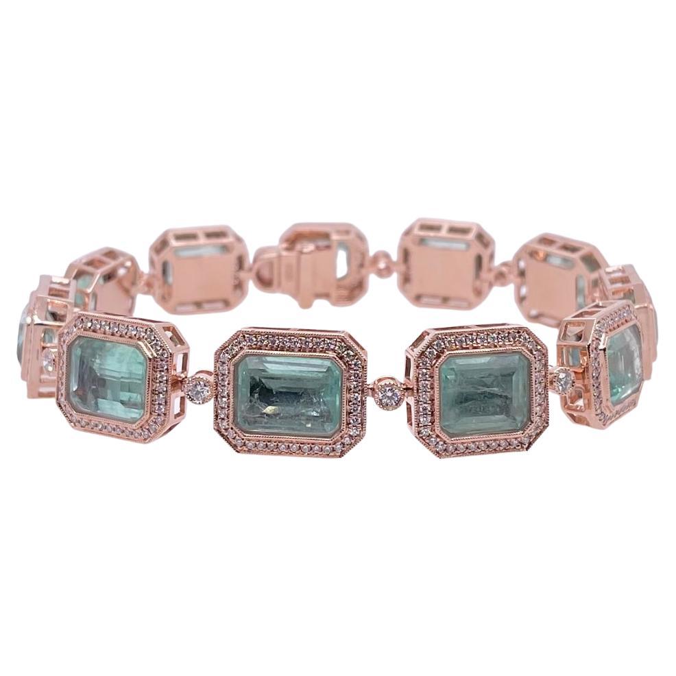 Bracelet en or rose 14 carats avec émeraudes de Colombie taille émeraude et diamants en vente 7