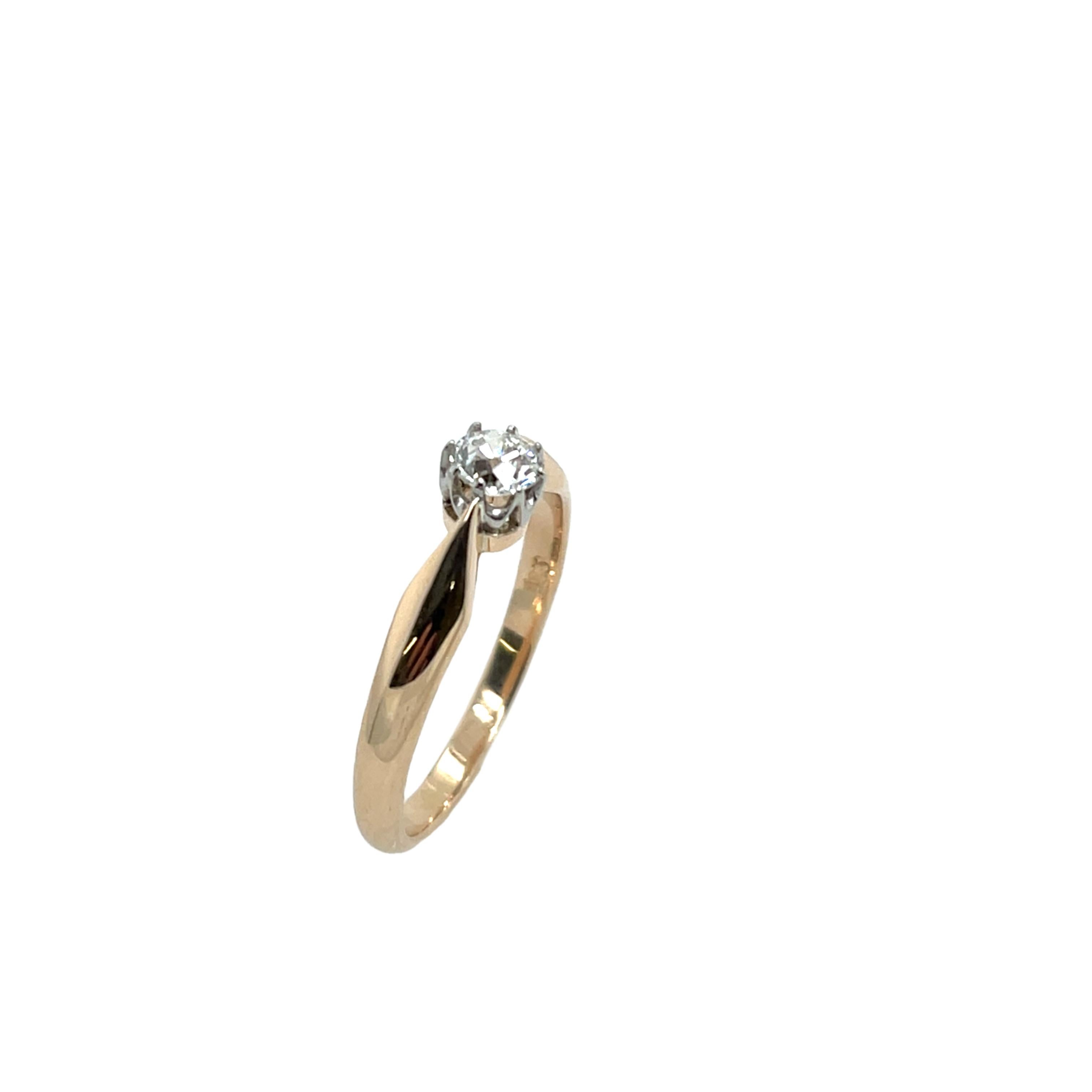 Women's or Men's 14ct Rose Gold & Platinum Diamond Ring, Set With 0.25ct Round Old Cut Diamond For Sale