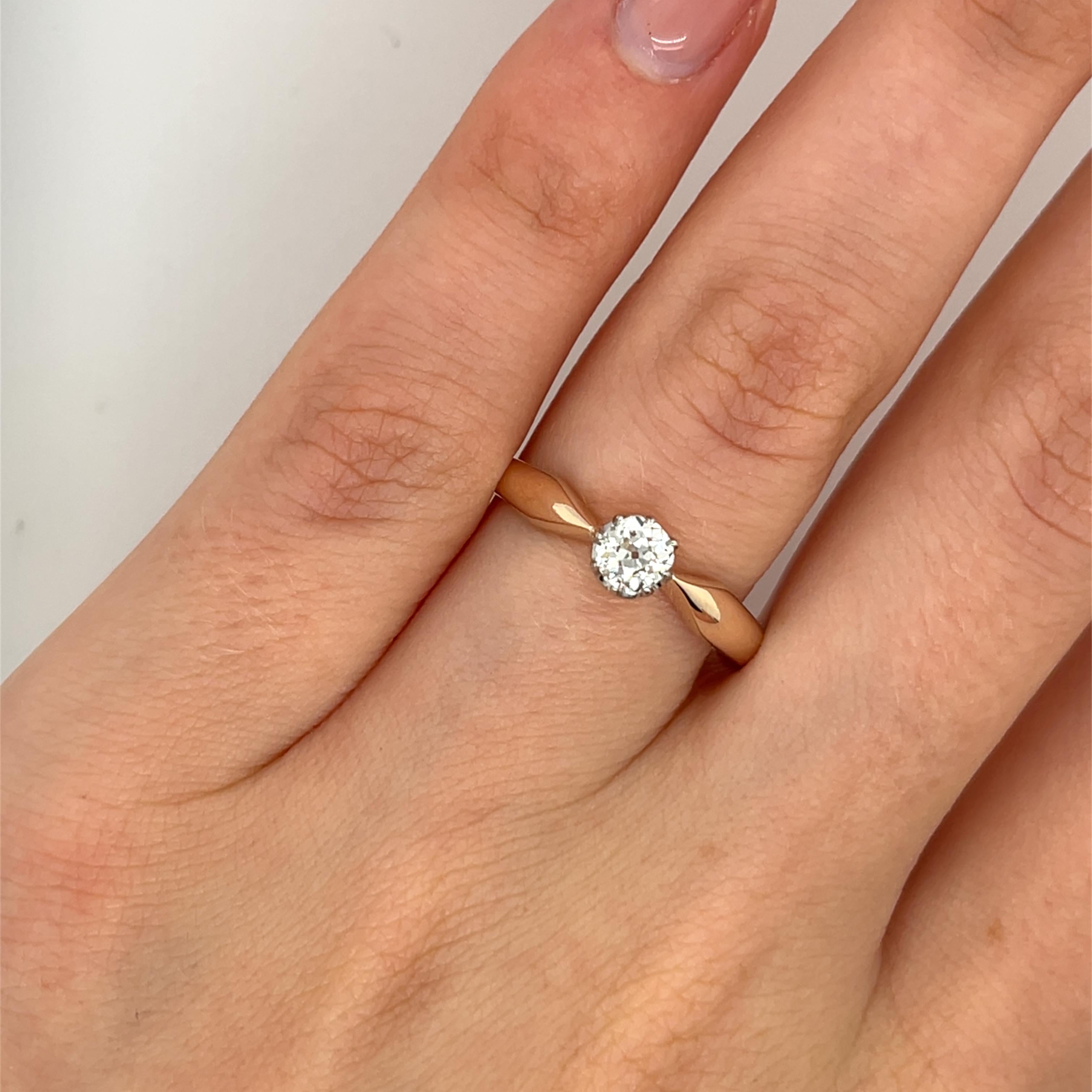 14ct Rose Gold & Platinum Diamond Ring, Set With 0.25ct Round Old Cut Diamond For Sale 1