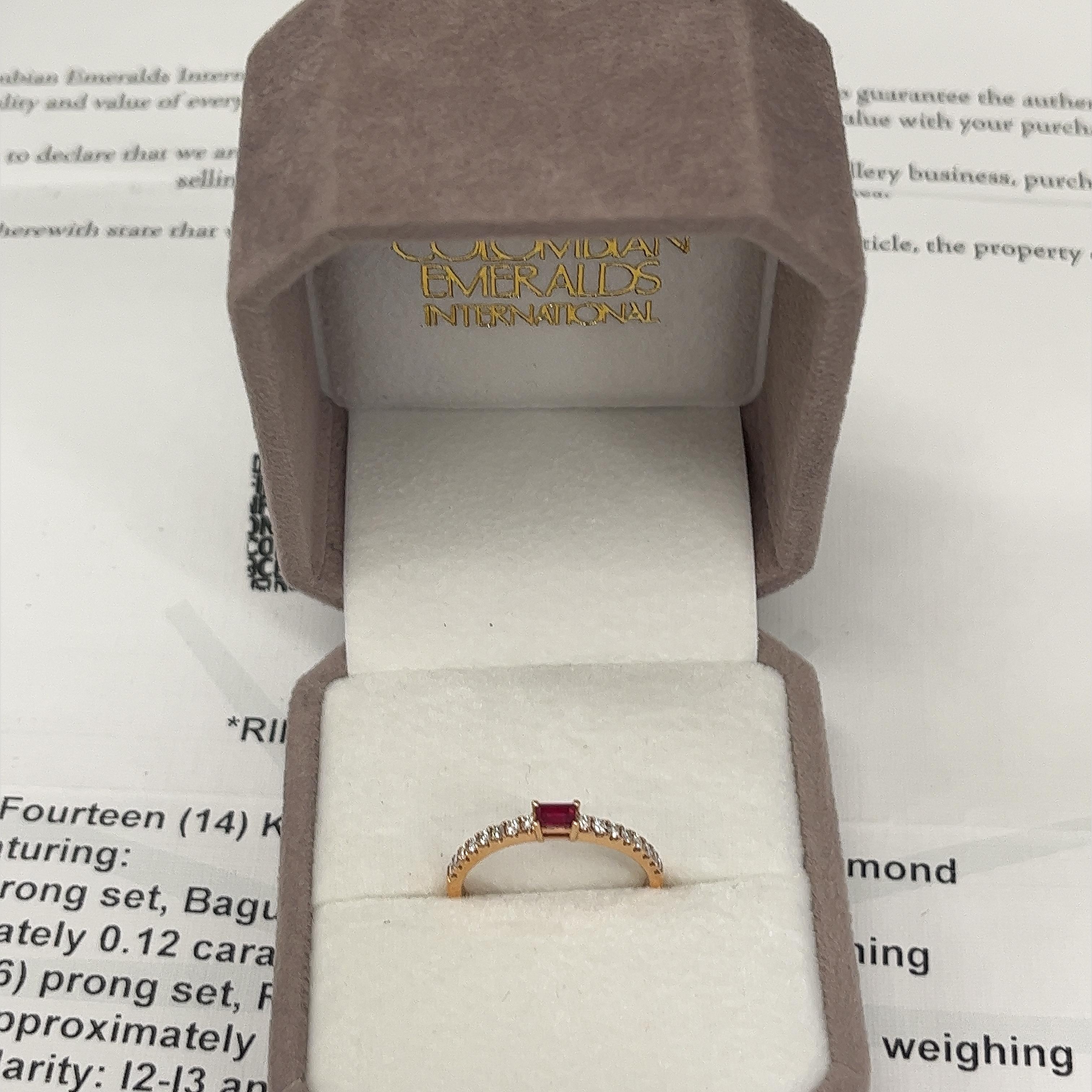 Round Cut 14ct Rose Gold Ruby and Diamonds Ring For Sale