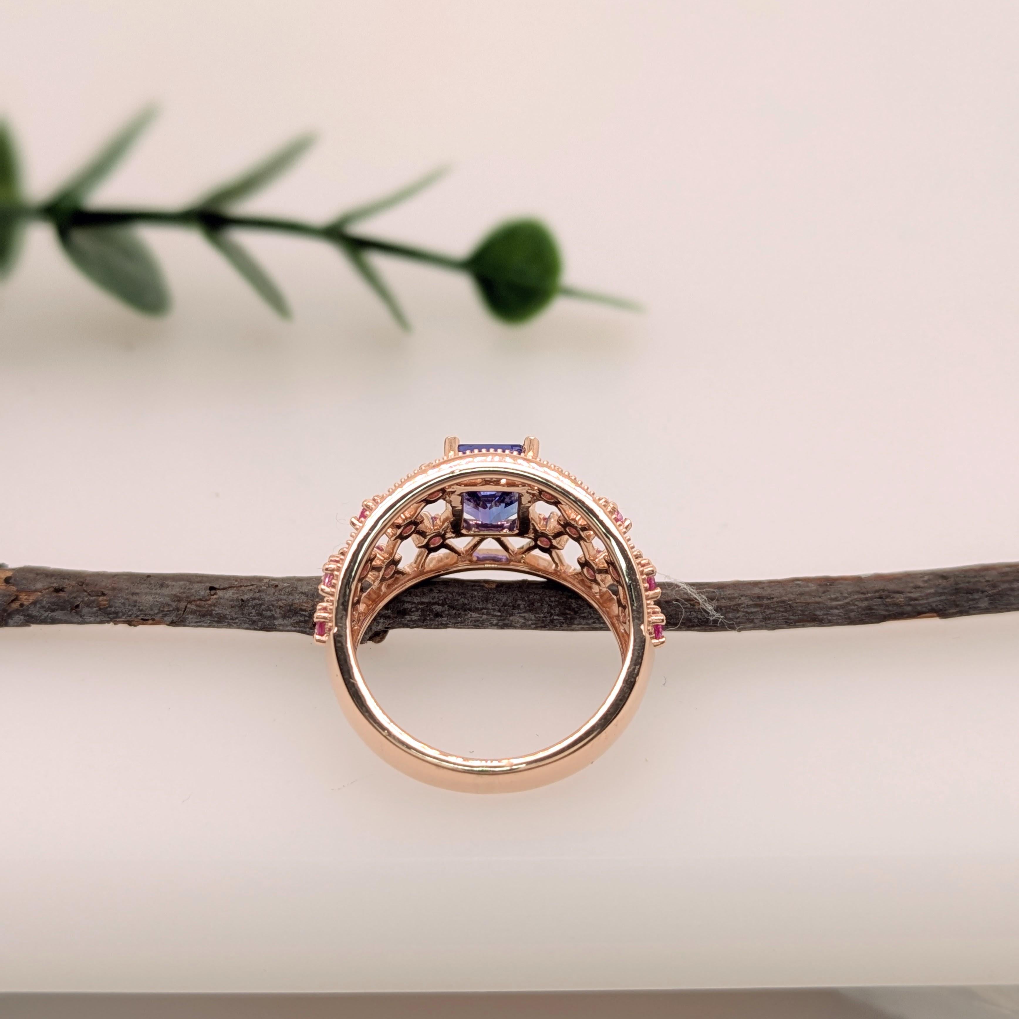 1.4ct Statement Tanzanite Ring w Pink Sapphire Accents in Solid 14K Yellow Gold In New Condition For Sale In Columbus, OH