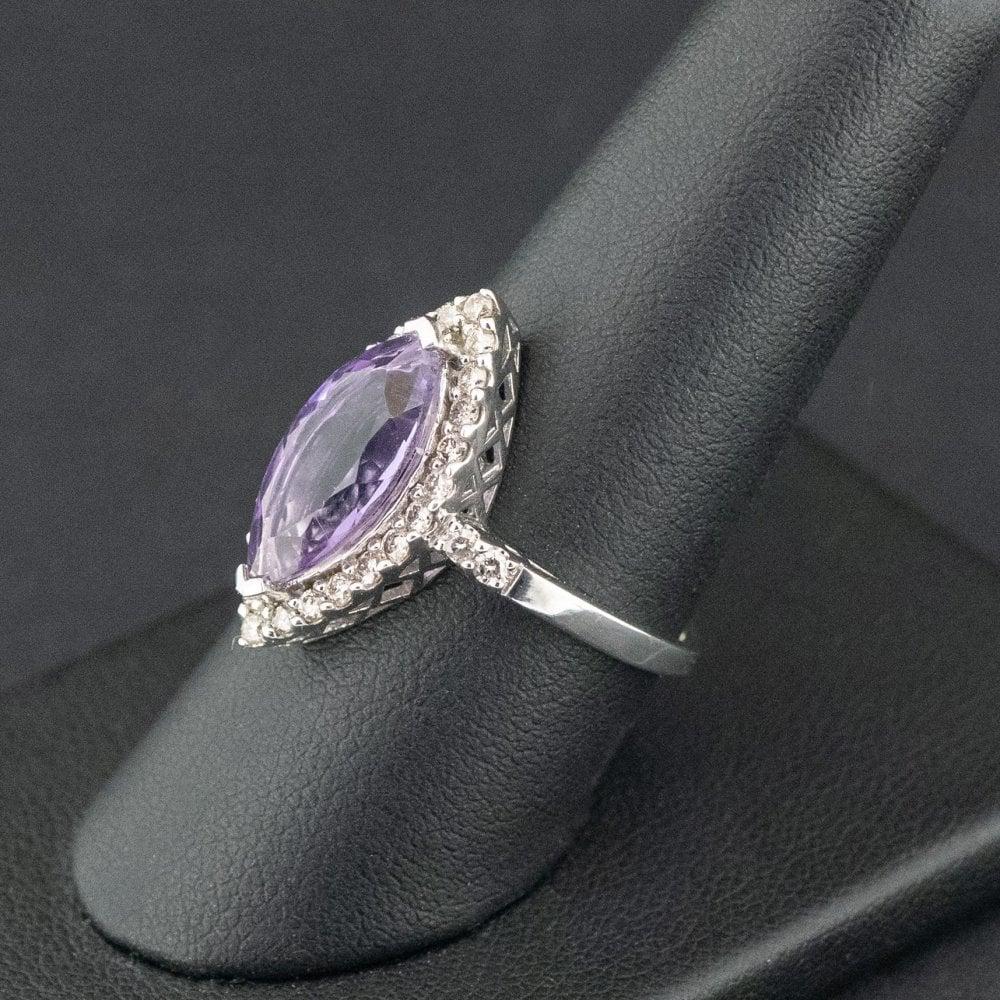 14ct White Gold Amethyst and Diamond Ring Size Q 5.0g For Sale 1