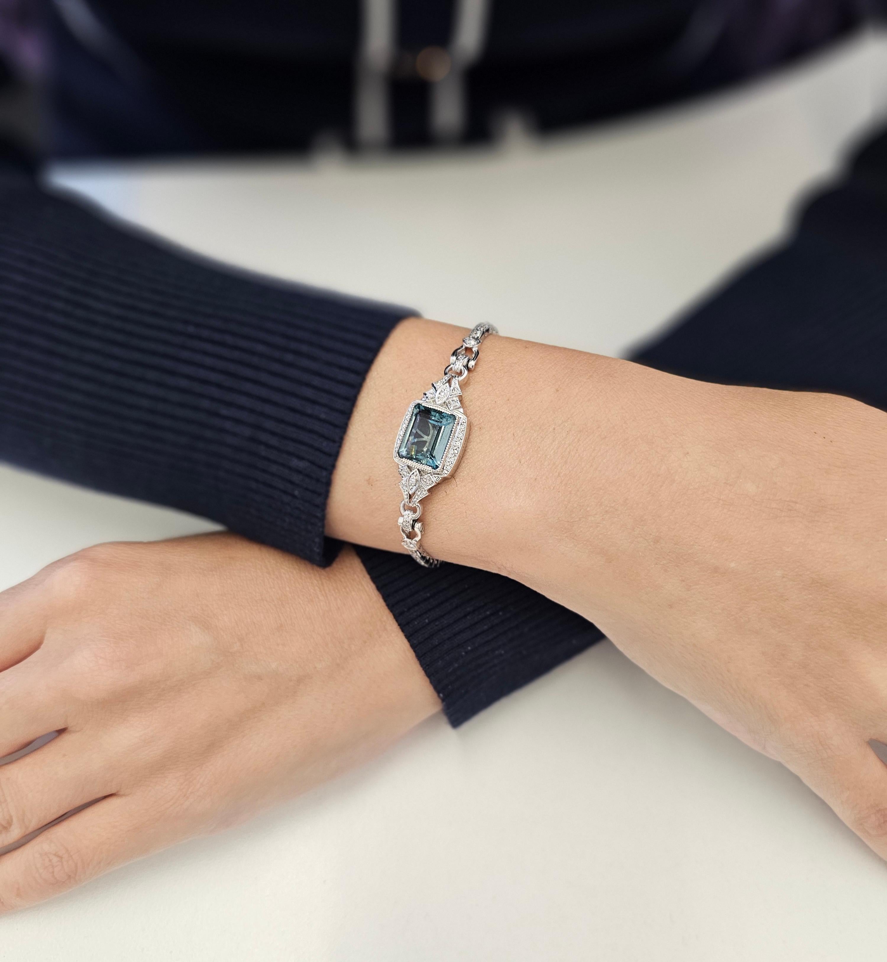 Art Deco 14CT White Gold Aquamarine And Diamond Bracelet For Sale