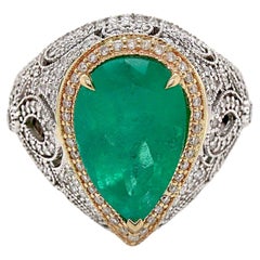 14CT White Gold Colombian Emerald And Diamond Cocktail Ring