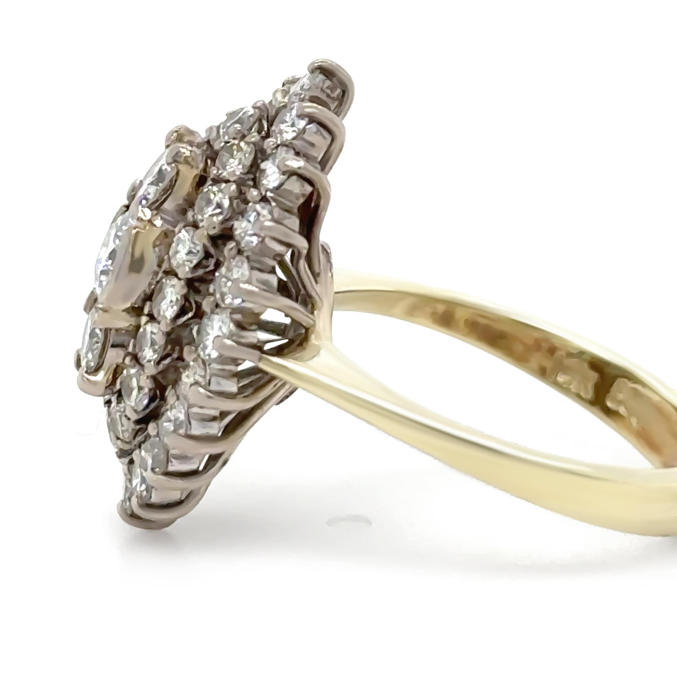 Anillo de oro blanco de 14 ct con racimo de diamantes 1,61 ct Corte redondo en venta