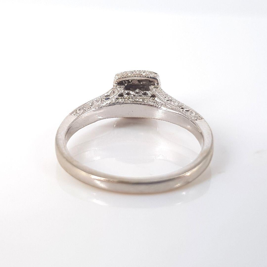 14 Carat White Gold Diamond Ring For Sale 1