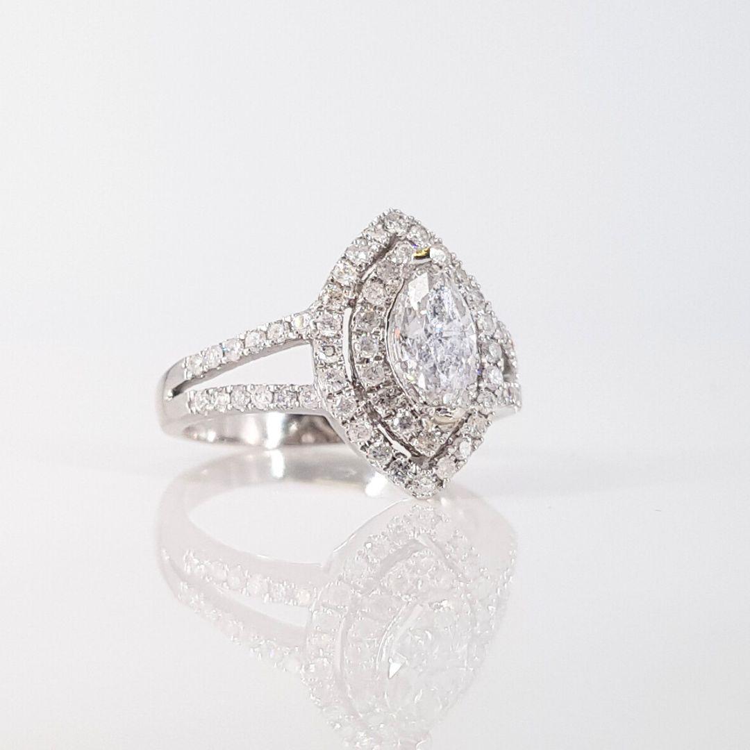 14ct white gold marquise diamond ring In Excellent Condition For Sale In Cape Town, ZA