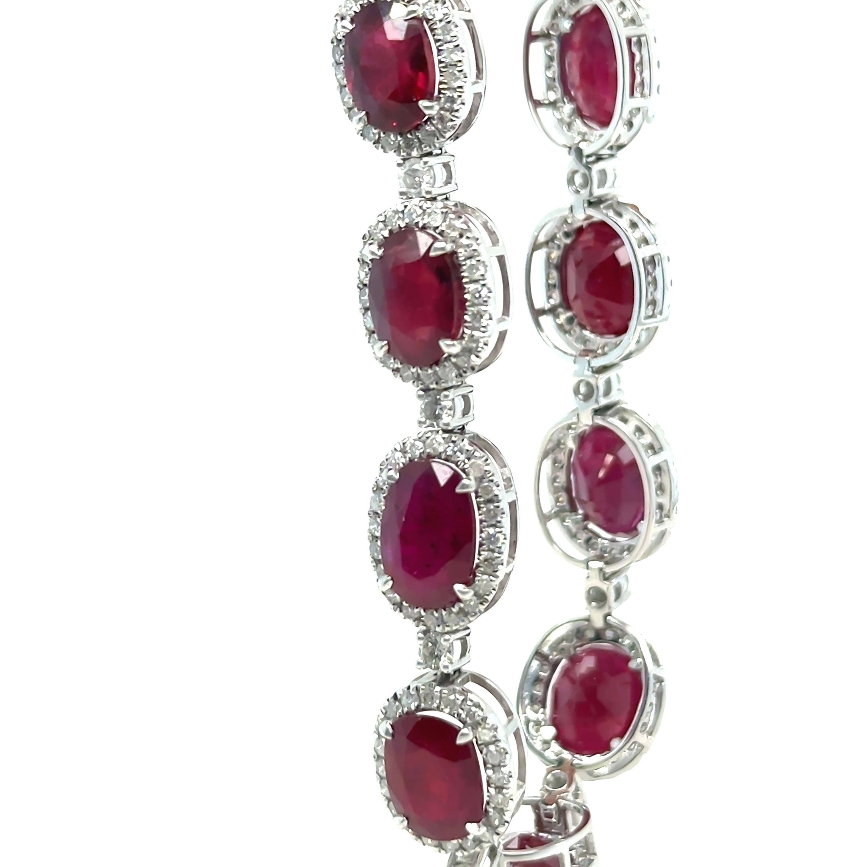 14ct White Gold Ruby and Diamond Bracelet 29.26ct In Excellent Condition For Sale In SYDNEY, NSW