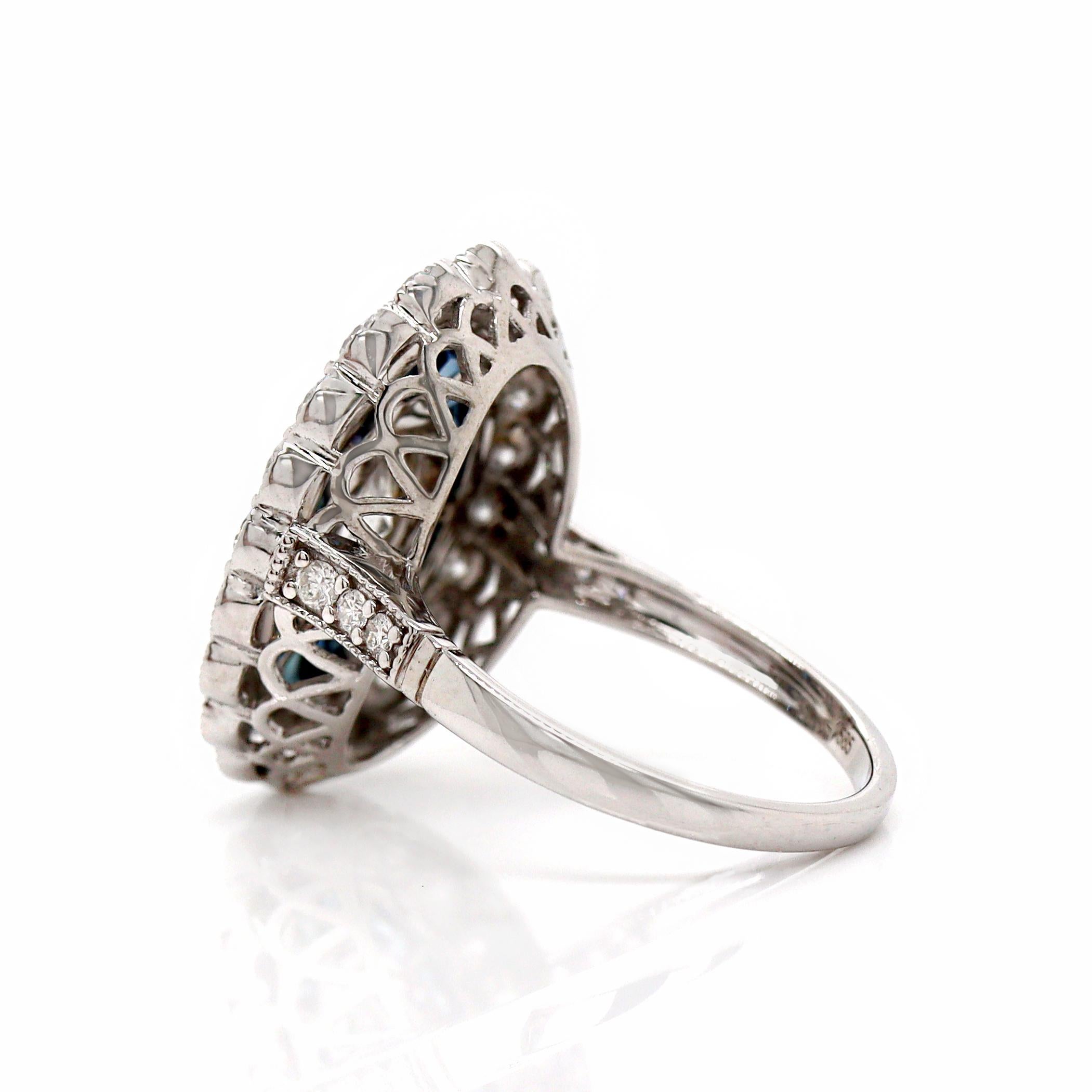 Art Déco Anello da cocktail con zaffiro e diamante in oro bianco 14CT in vendita