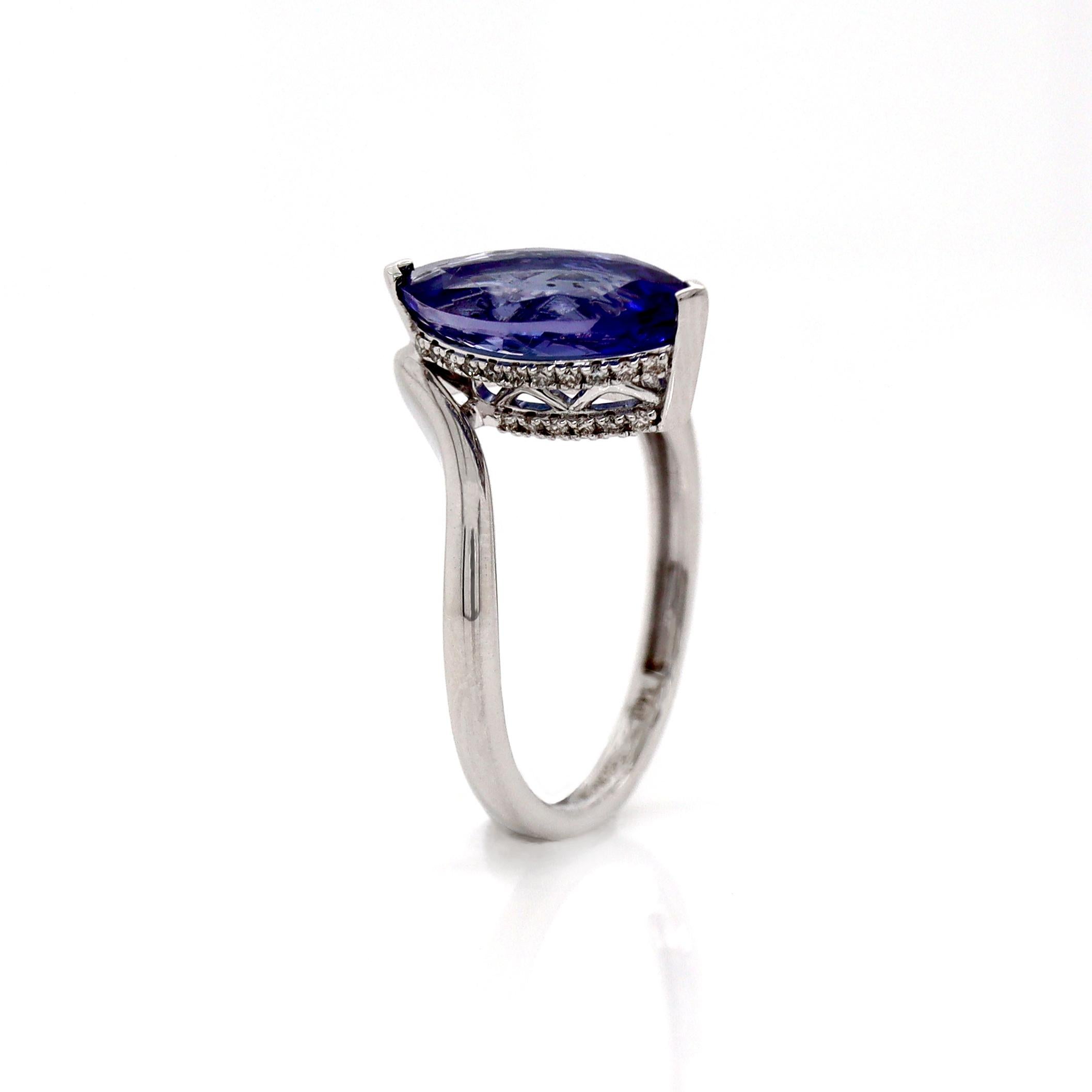 14CT White Gold Tanzanite And Diamond Dress Ring For Sale 2