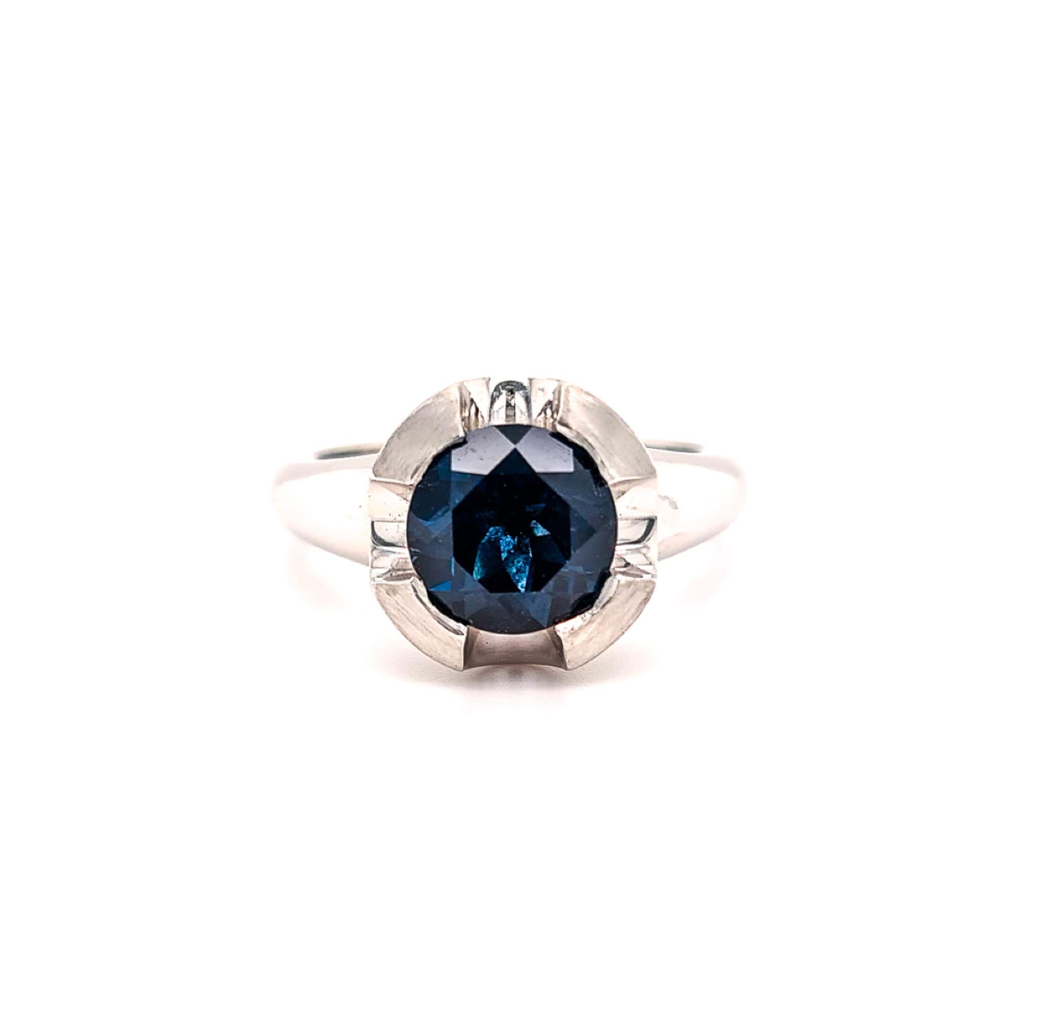 For Sale:  14ct White Gold & Topaz Ring 