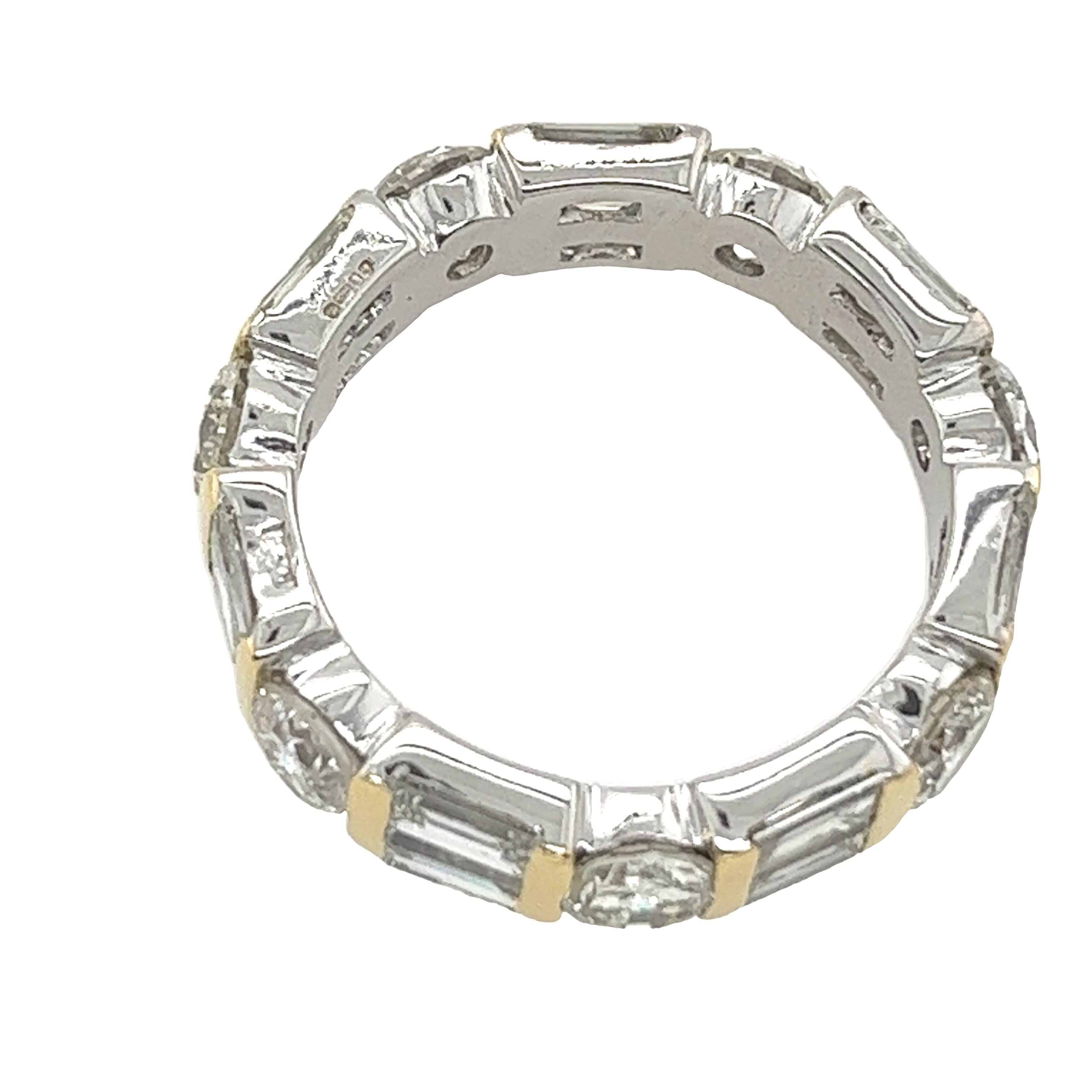 14ct White &Yellow Gold Diamond Full eternity ring set with 7 Round &14 baguette In Excellent Condition In London, GB