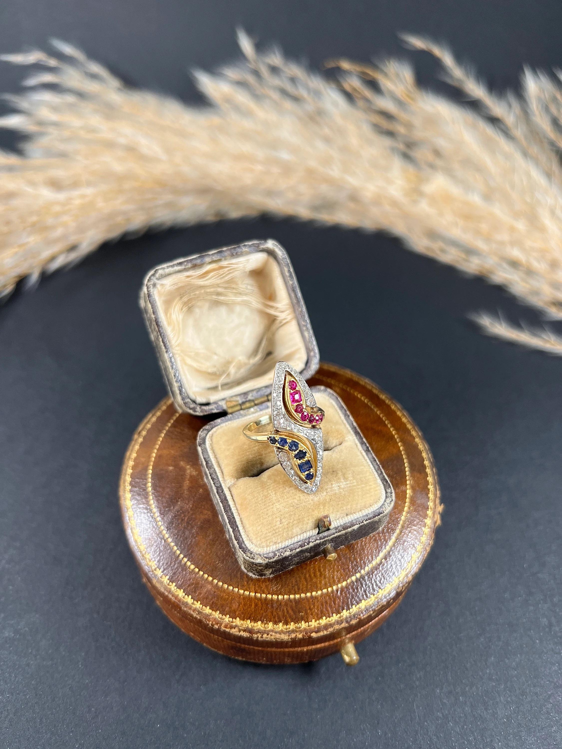 14ct Yellow Gold 1950s Double Headed Ruby Sapphire & Diamond Marquise Snake Ring For Sale 2