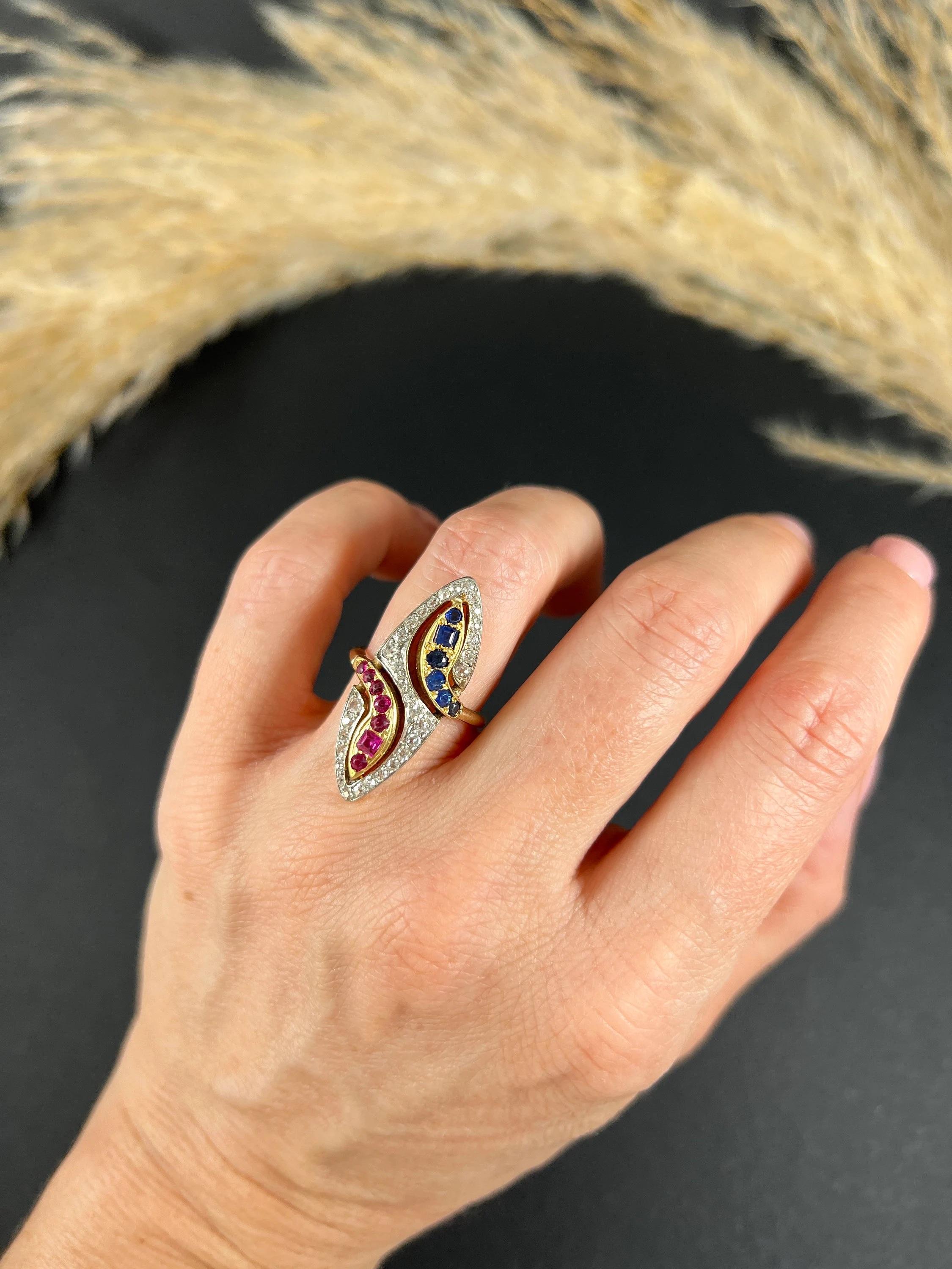 14ct Yellow Gold 1950s Double Headed Ruby Sapphire & Diamond Marquise Snake Ring For Sale 4