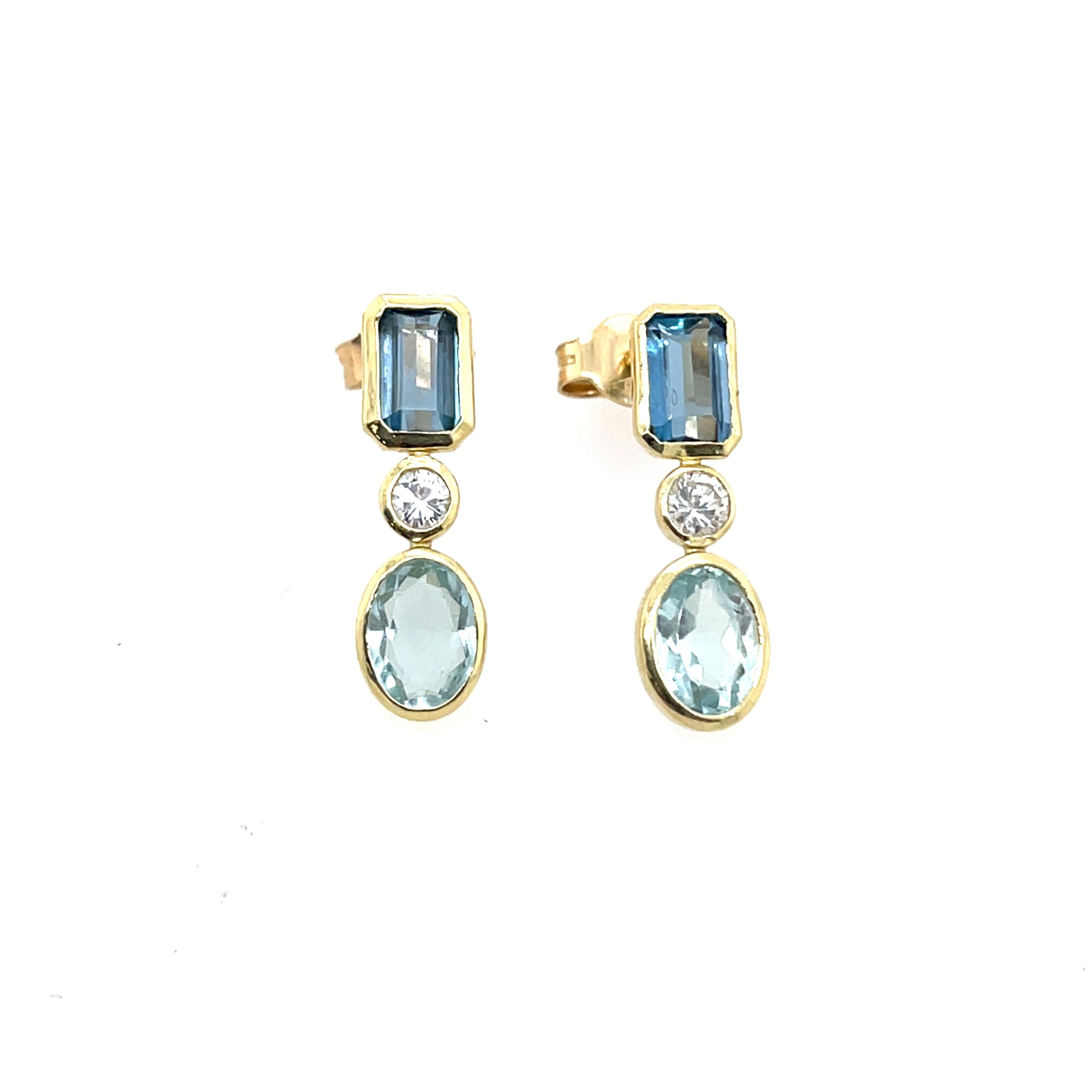 Taglio rotondo Orecchini a goccia in oro giallo 14ct con acquamarina, topazio blu e diamanti in vendita