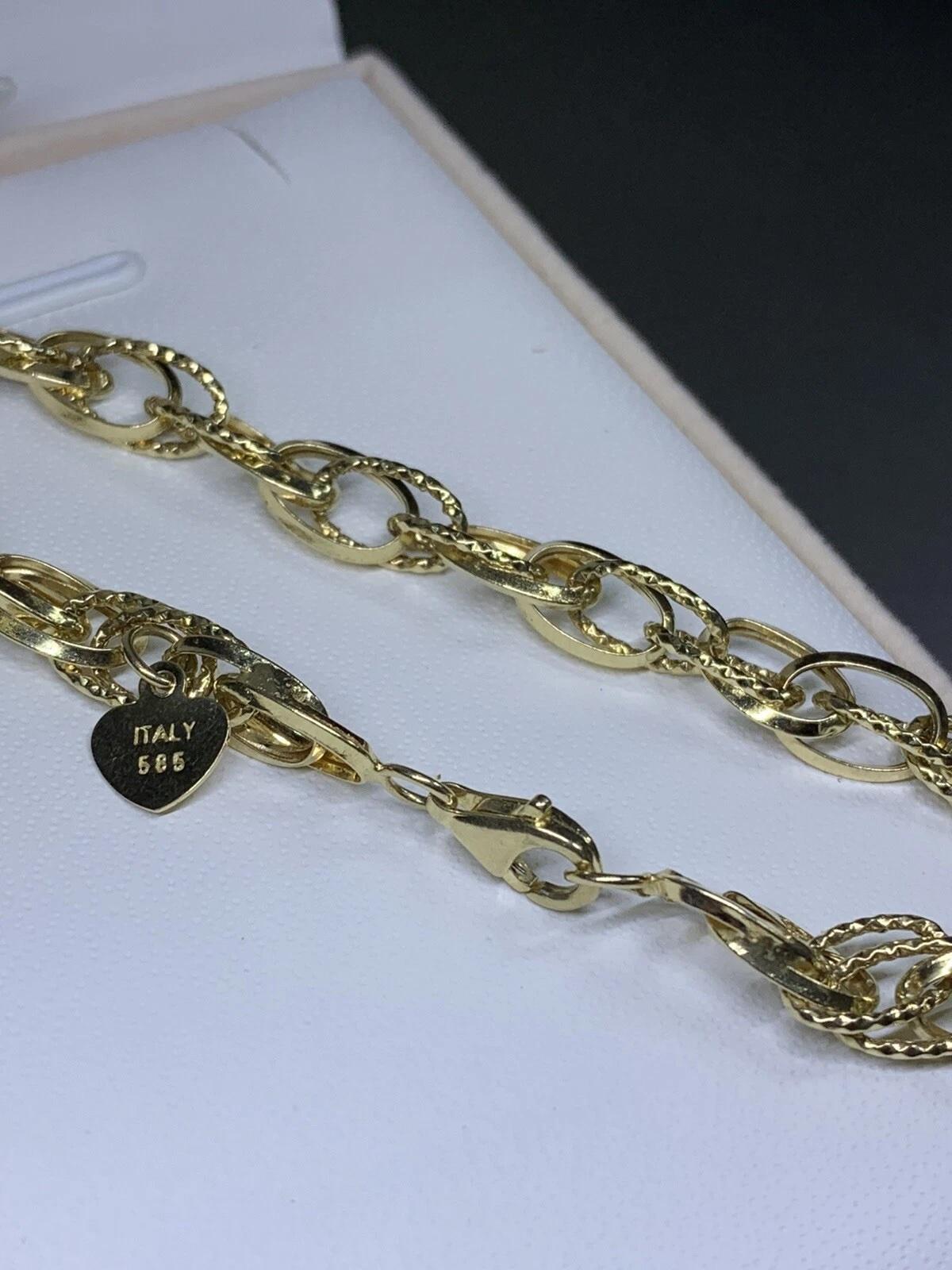 Women's or Men's 14ct yellow gold chunky chain bracelet Italian For Sale